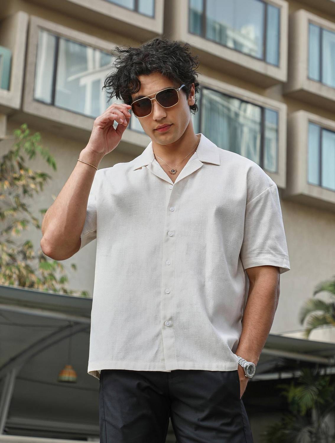 CAHOOT Men Solid Casual White Shirt - Image 1