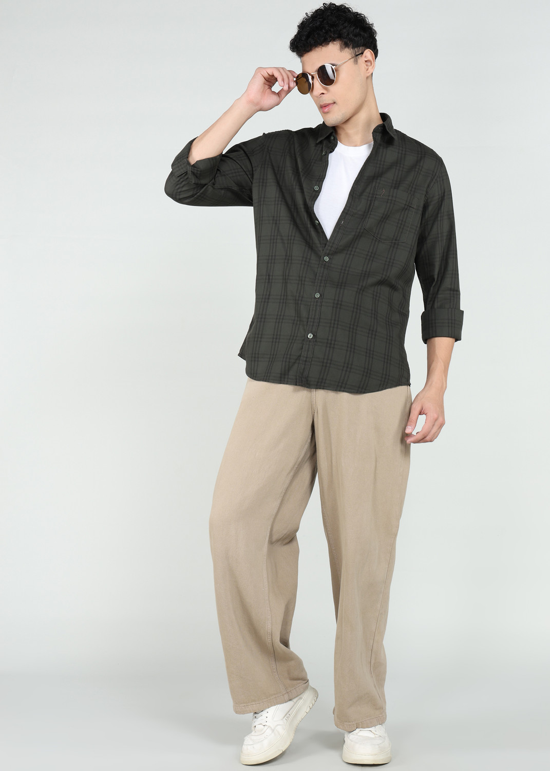 Image of INDIAN TERRAIN Men Checkered Casual Green Shirt