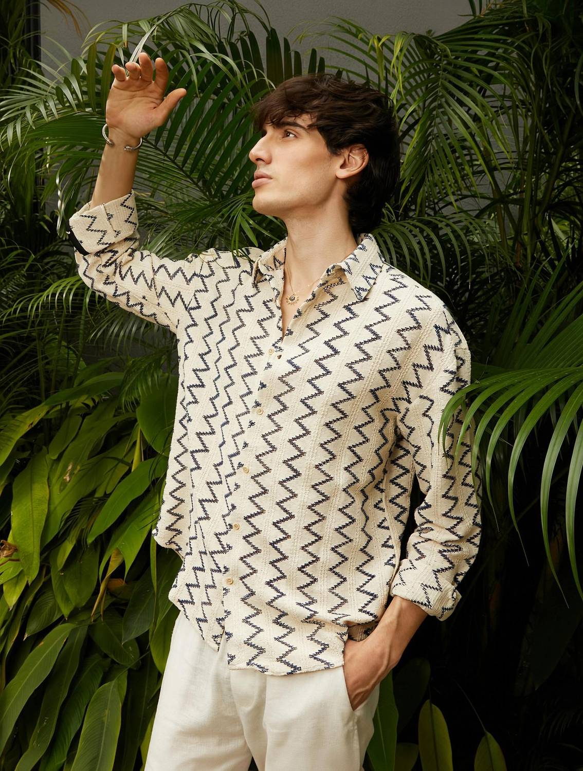 CAHOOT Men Printed Casual White Shirt
