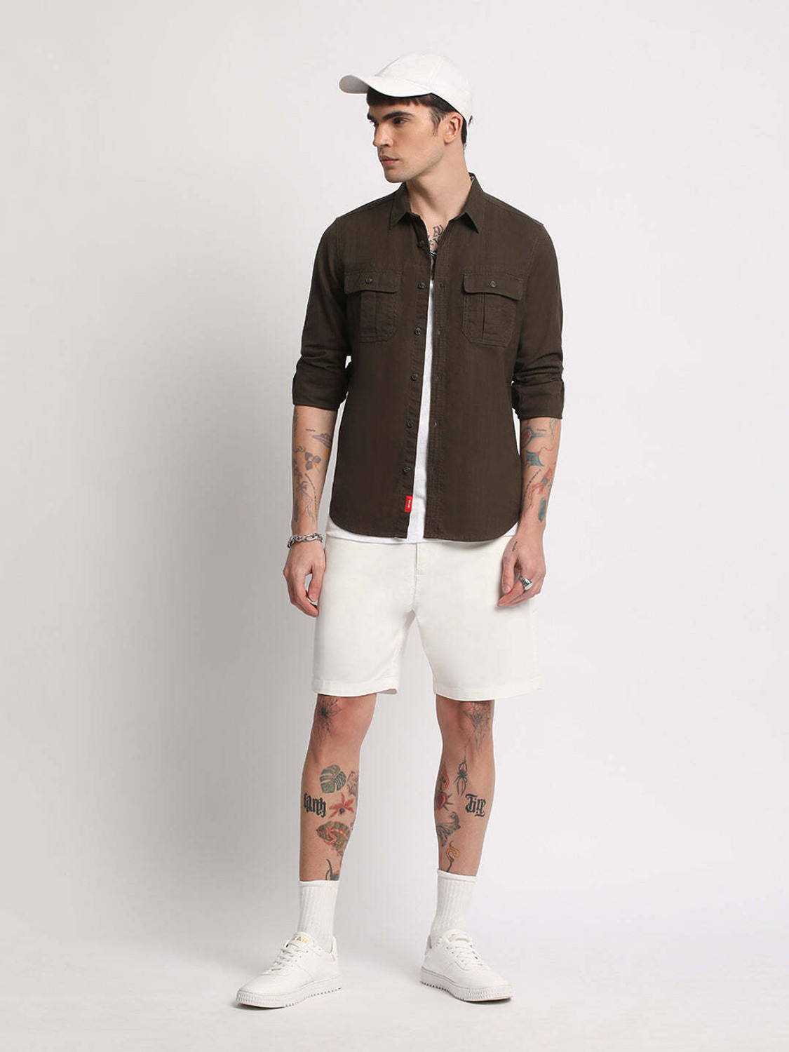 Image of THE BEAR HOUSE Men Solid Casual Green Shirt