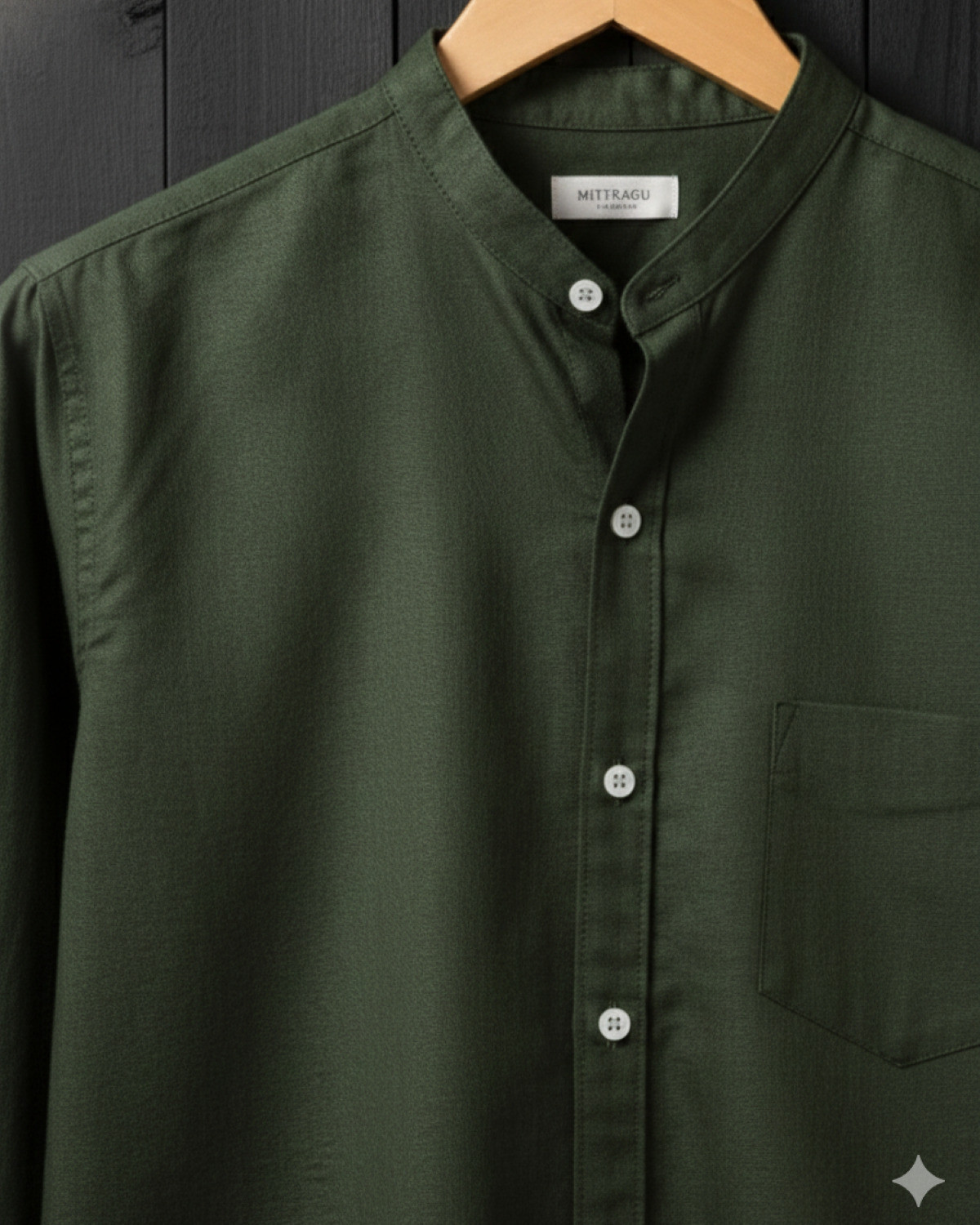 Image of Voroxy Men Solid Casual Green Shirt