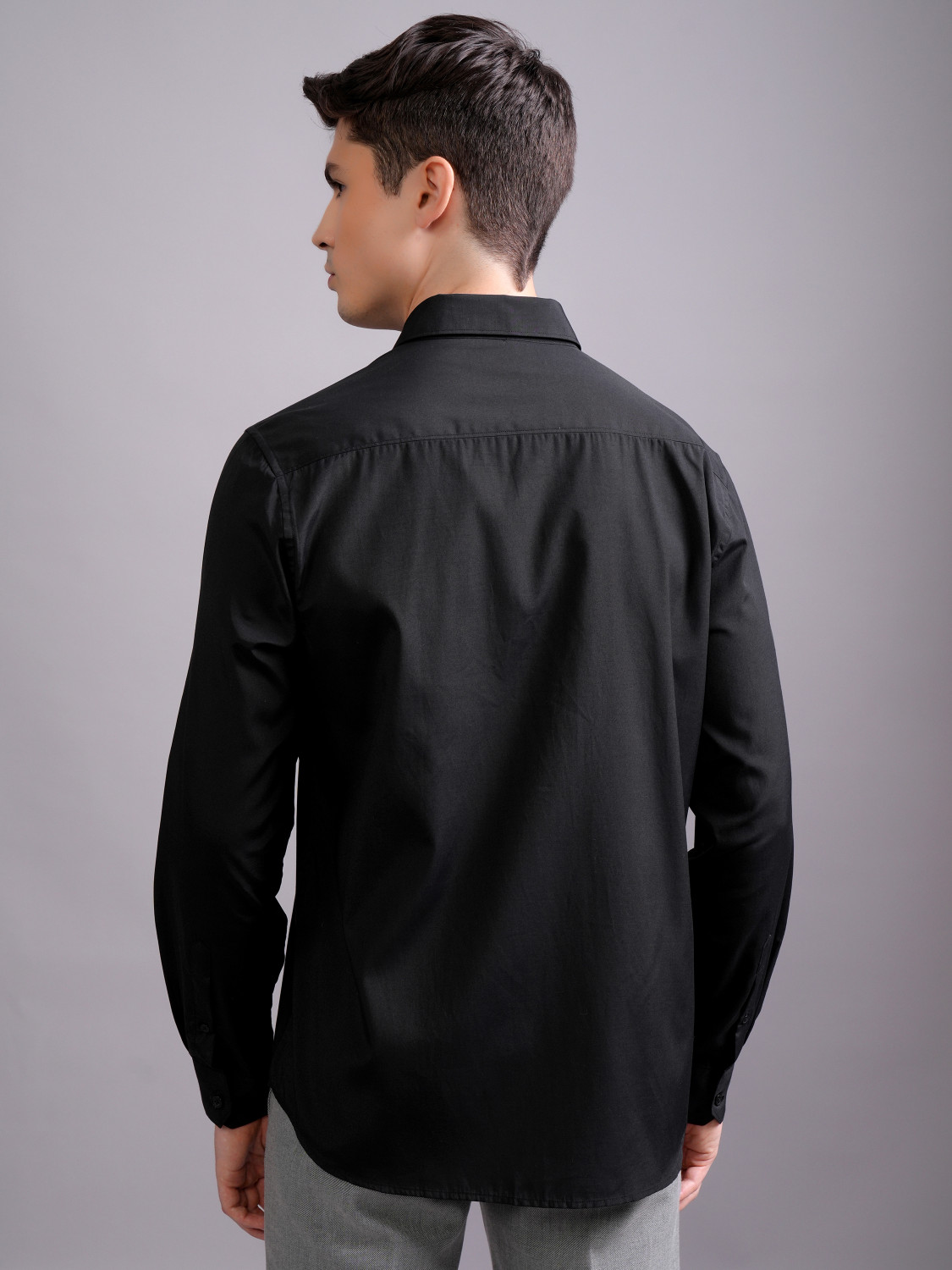 Image of HIGHLANDER Men Solid Formal Black Shirt