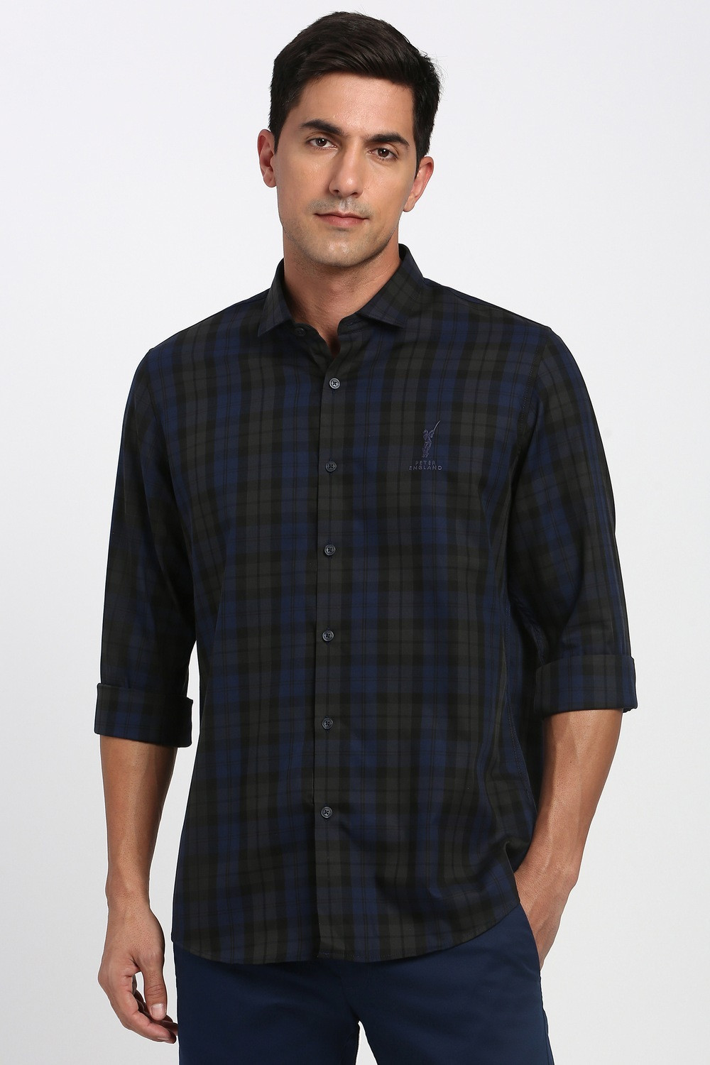 Image of PETER ENGLAND Men Slim Fit Checkered Casual Shirt