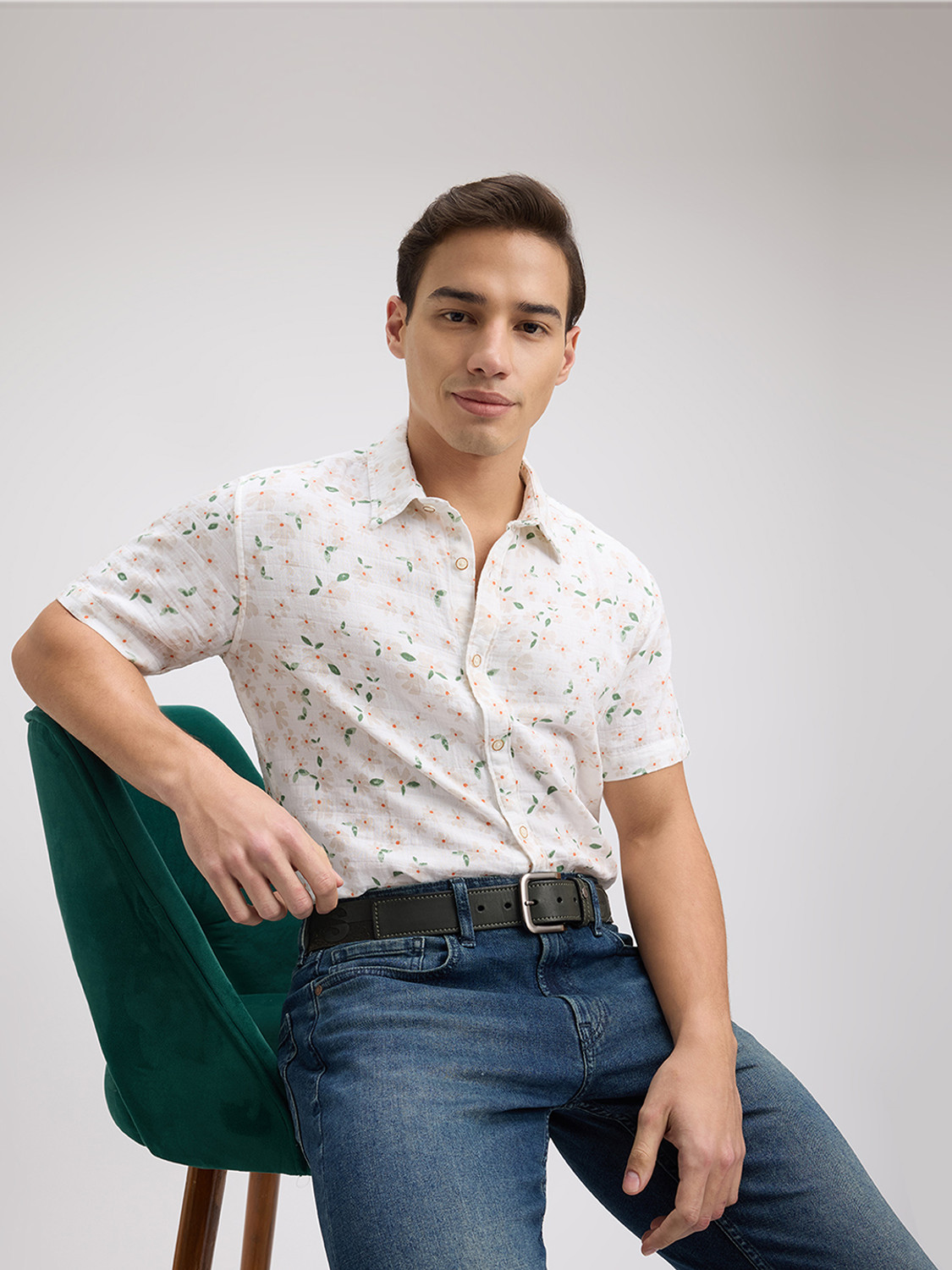 Image of Pepe Jeans Men Floral Print Casual White Shirt