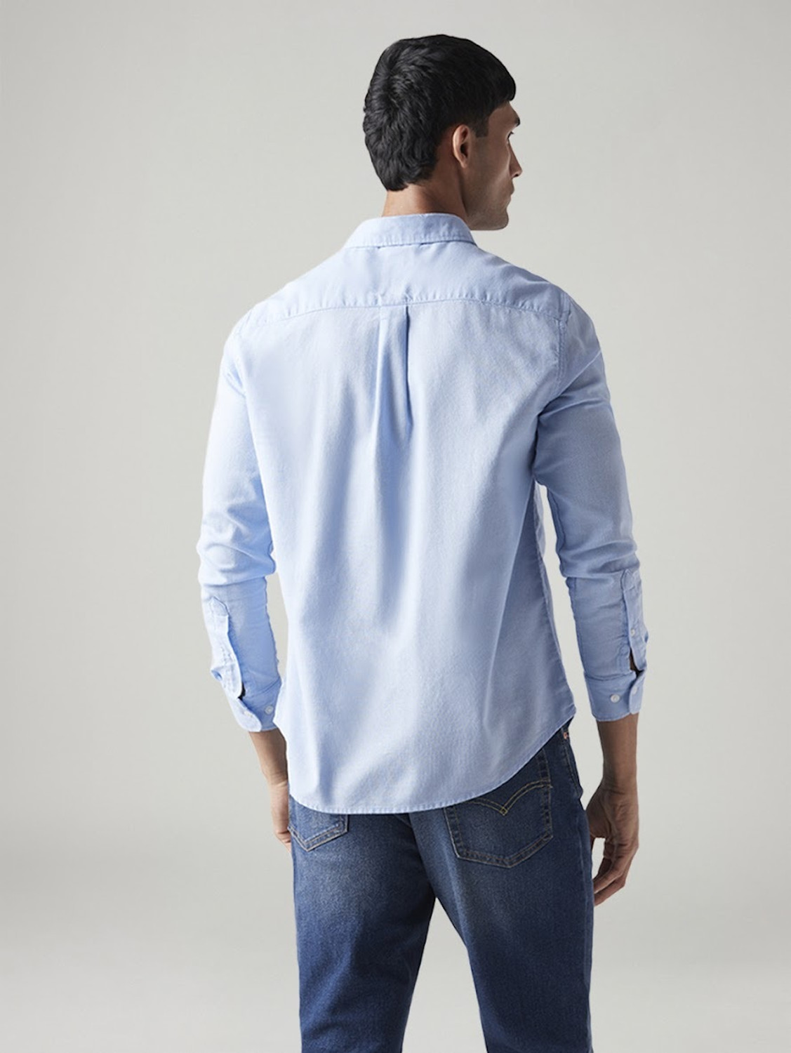 Image of LEVI'S Men Solid Casual Blue Shirt