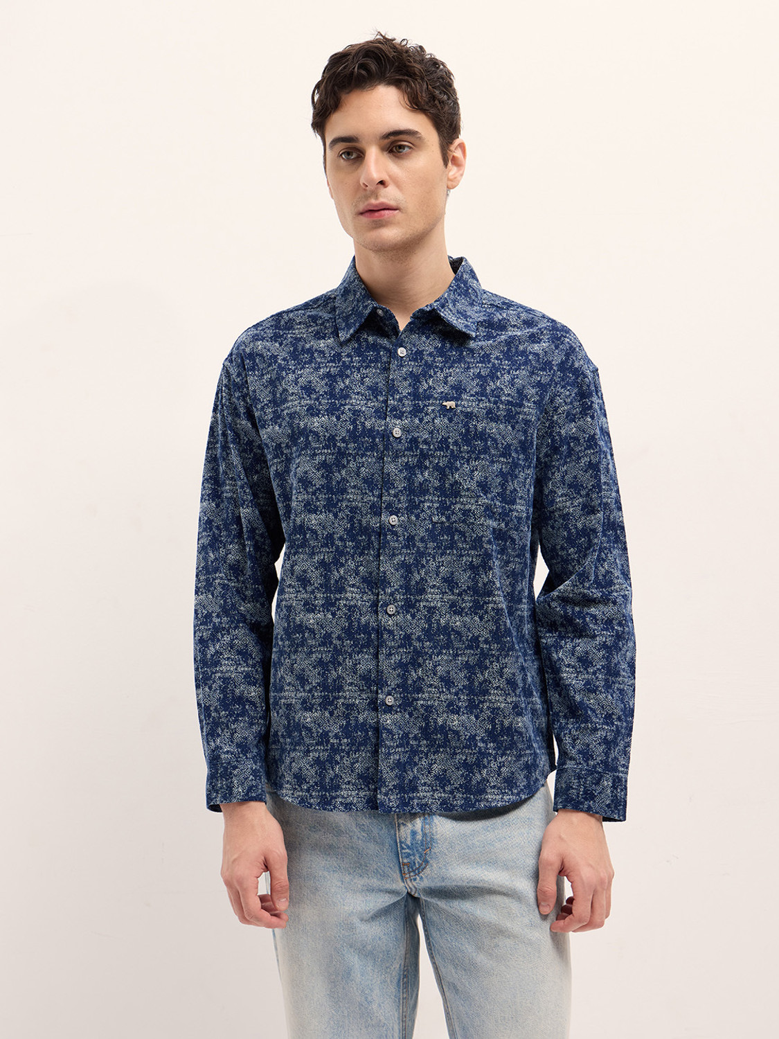 Image of THE BEAR HOUSE Men Printed Casual Blue Shirt