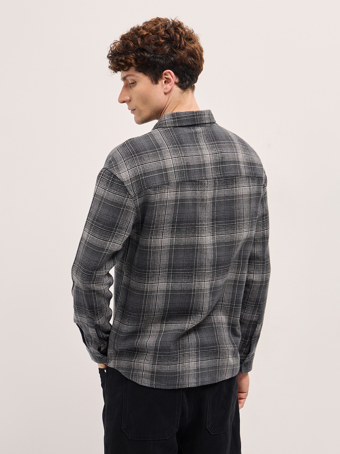 Image of THE BEAR HOUSE Men Checkered Casual Black Shirt
