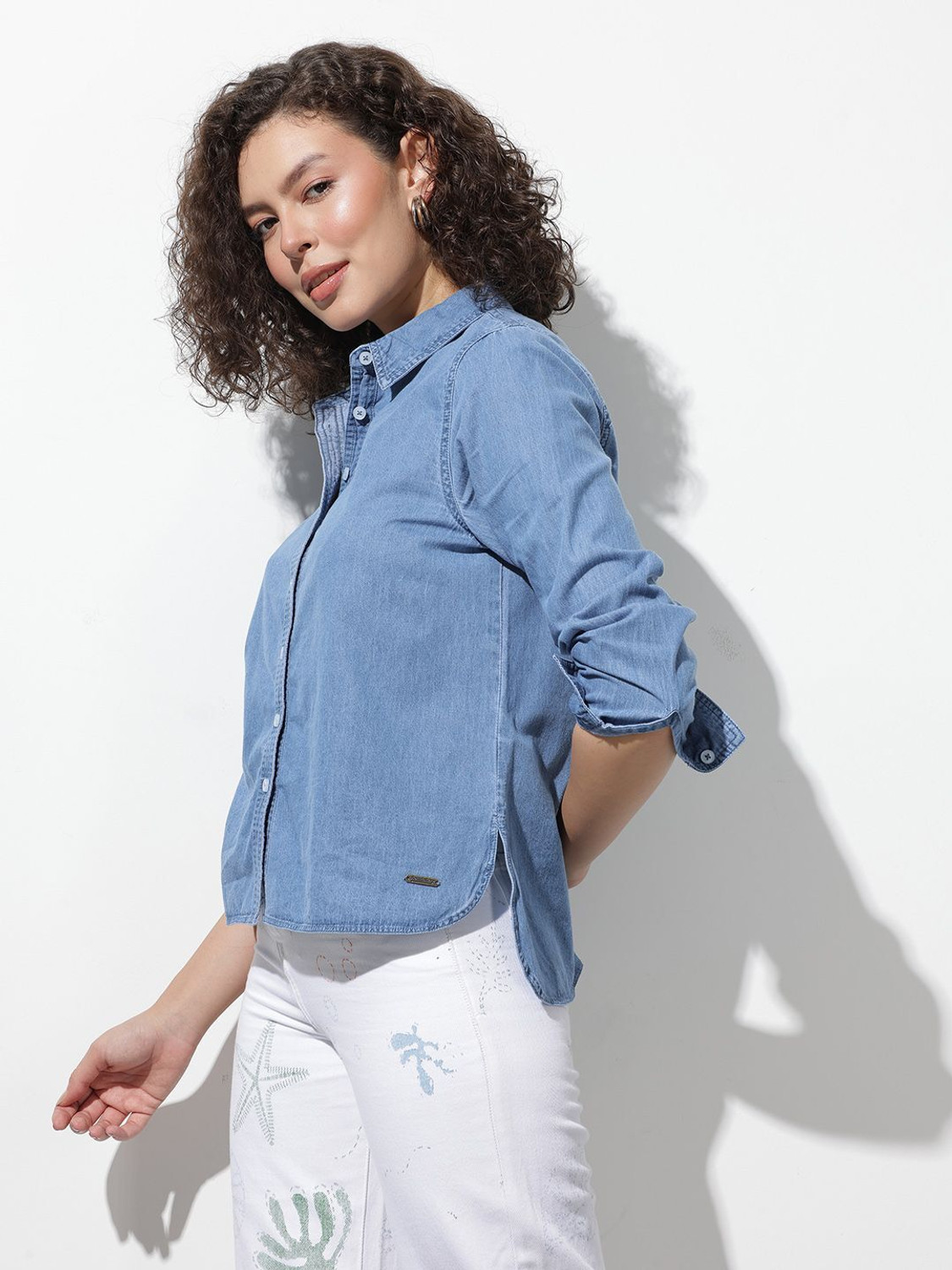 Image of Roadster Women Regular Fit Solid Spread Collar Casual Shirt