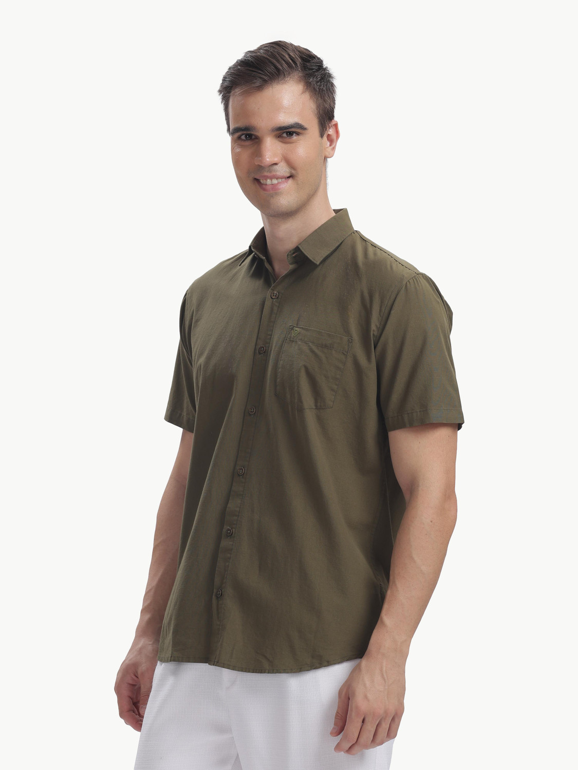 Image of BLUE SQUAD Men Solid Casual Green Shirt