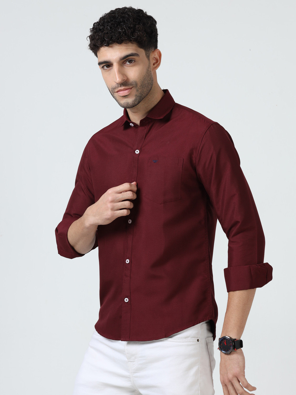 Image of RESERIO Men Solid Casual Maroon Shirt