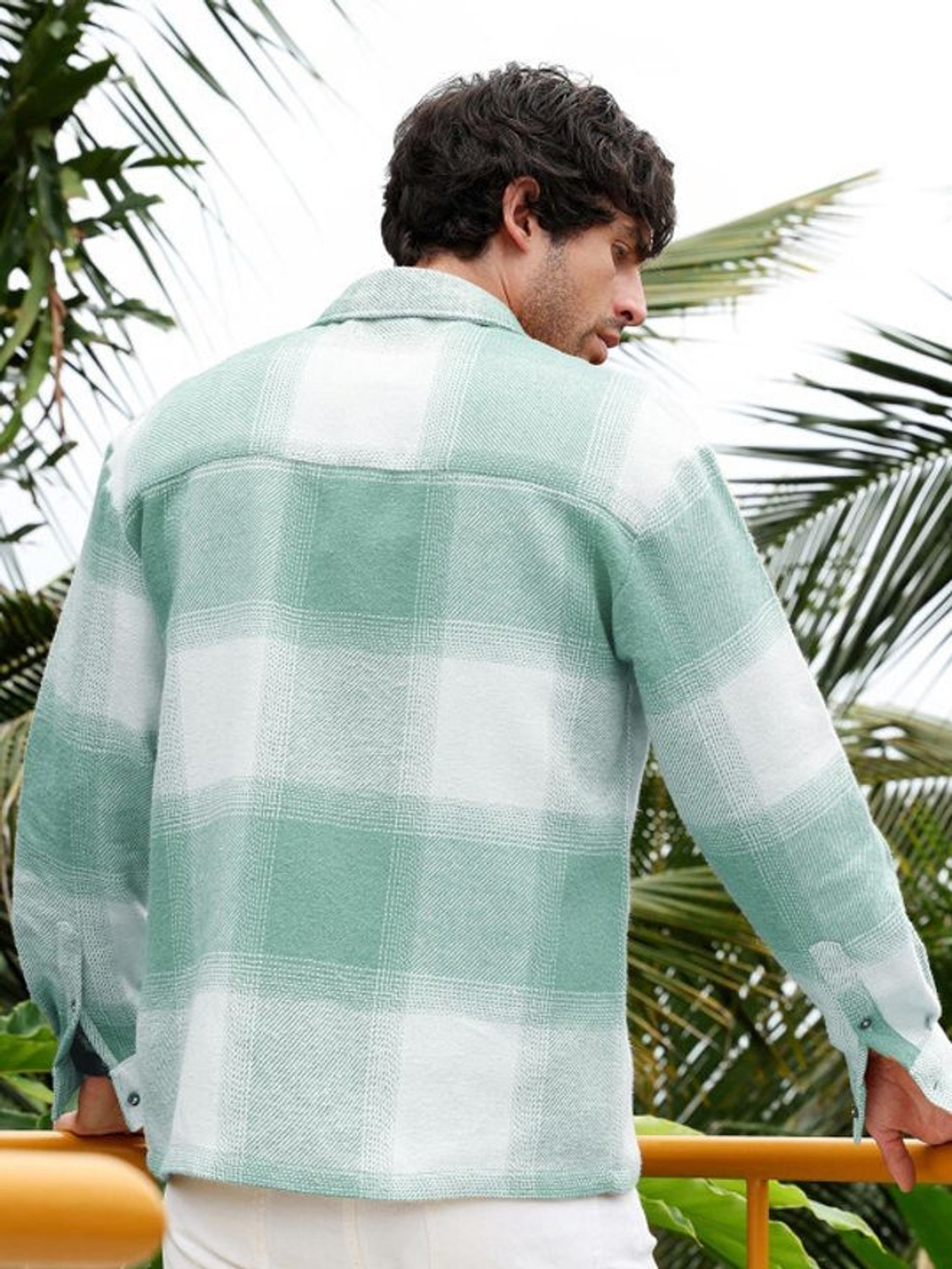 Image of METRONAUT Men Checkered Casual Green Shirt