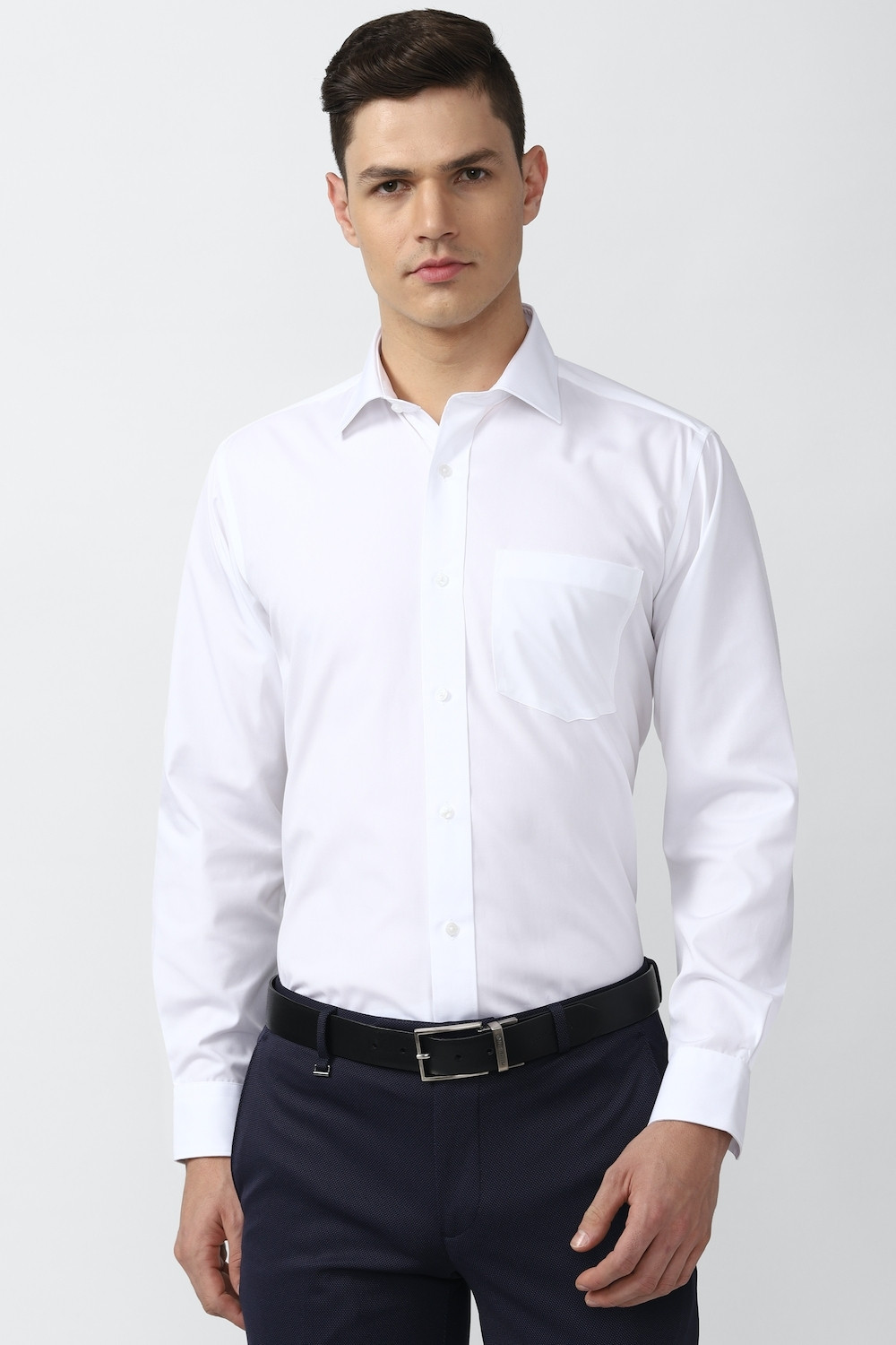 Image of VAN HEUSEN Men Solid Formal White Shirt