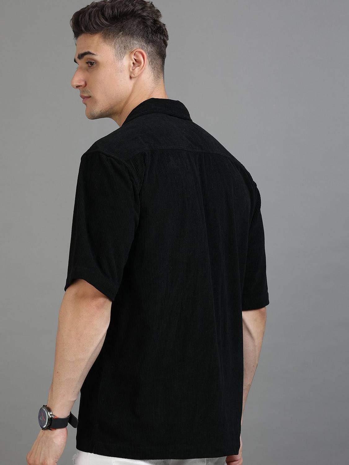 HERE&NOW Men Oversized Fit Solid Casual Shirt - Image 5