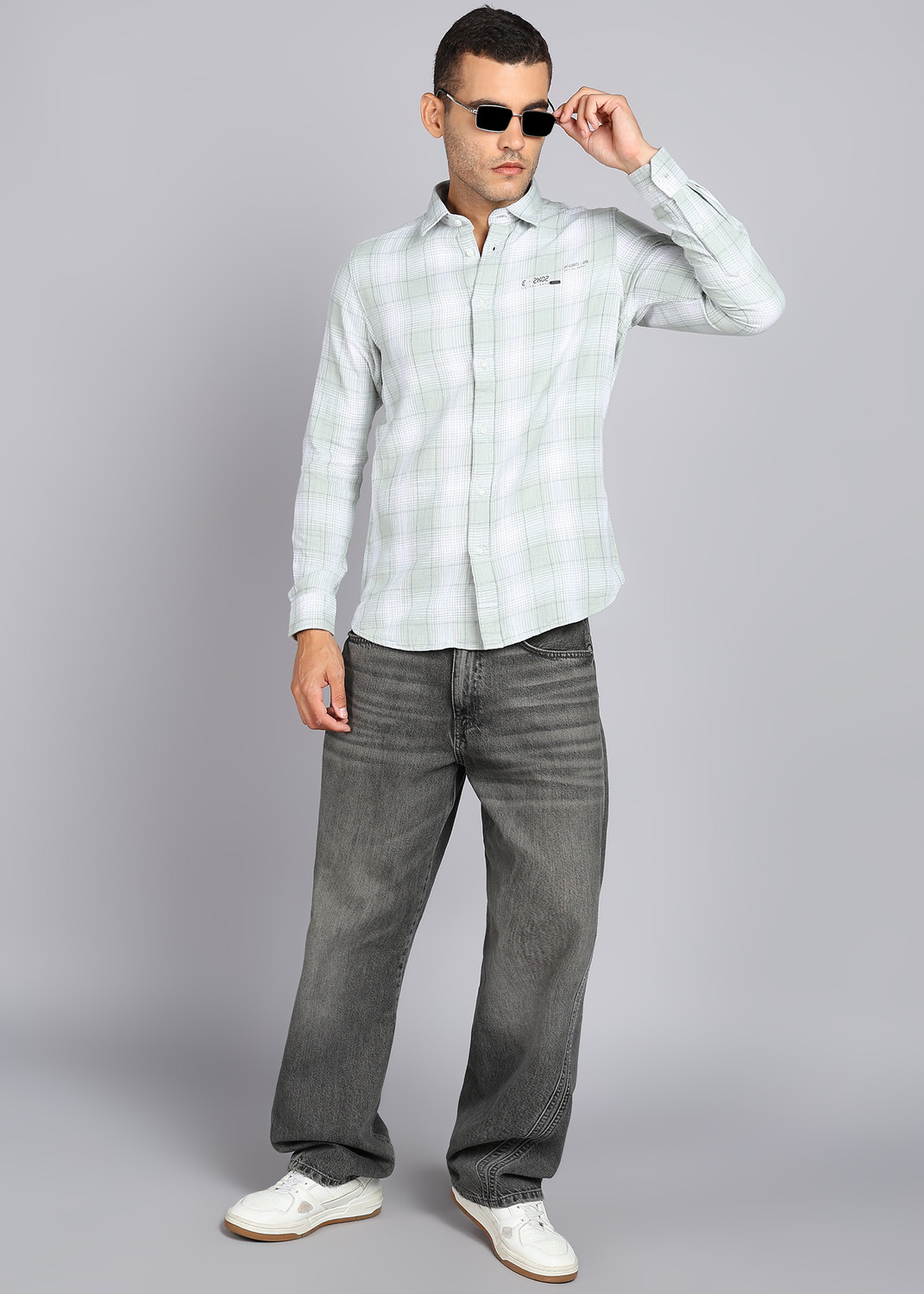 Image of INTEGRITI Men Checkered Casual Green Shirt