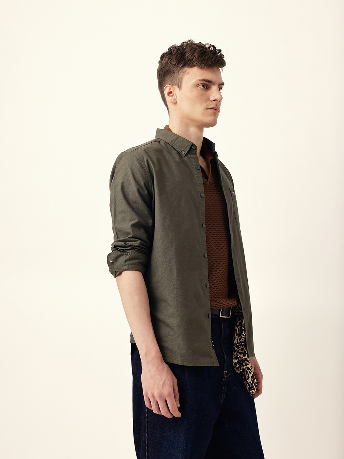 Image of THE BEAR HOUSE Men Solid Casual Green Shirt
