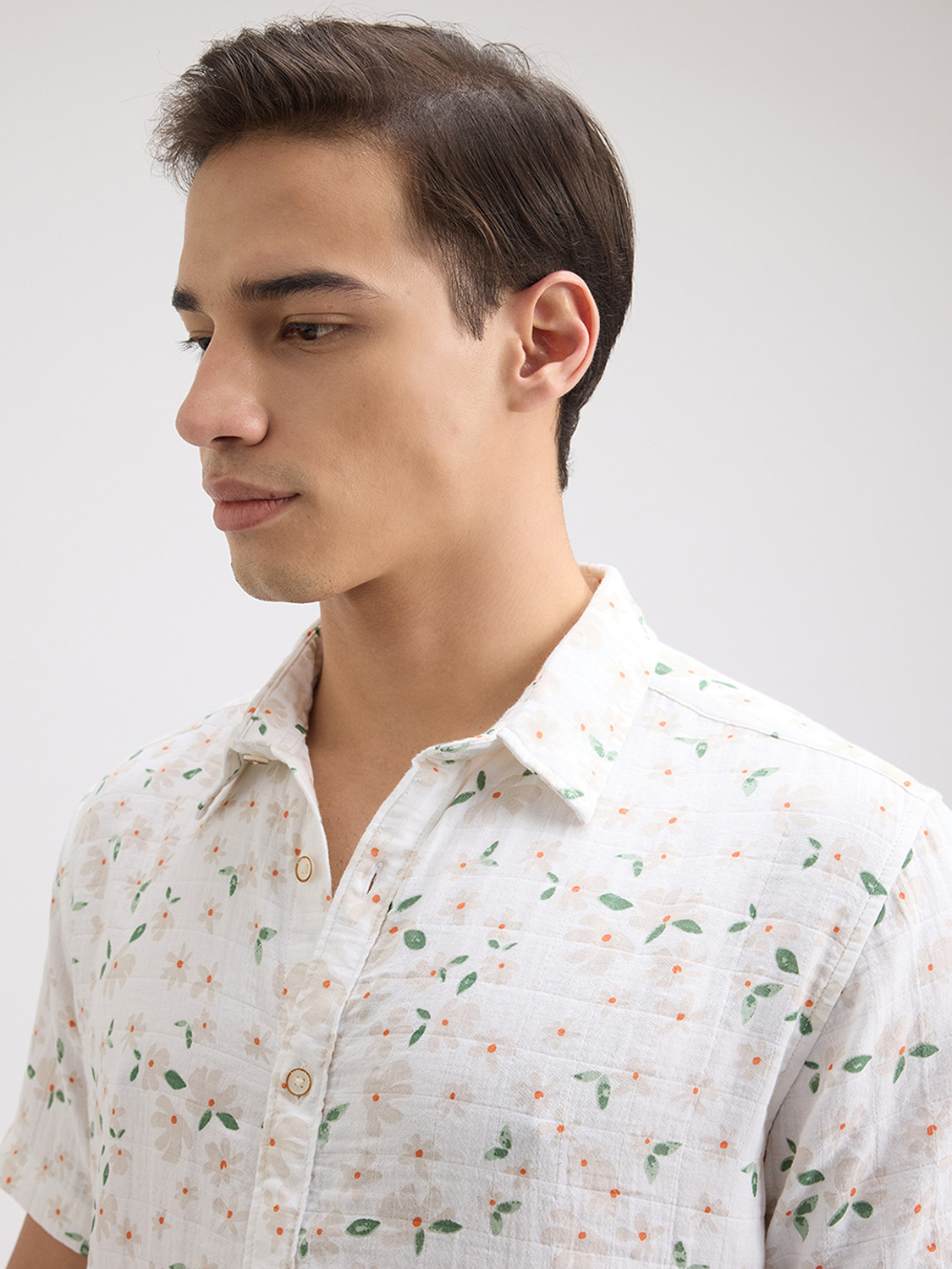 Image of Pepe Jeans Men Floral Print Casual White Shirt