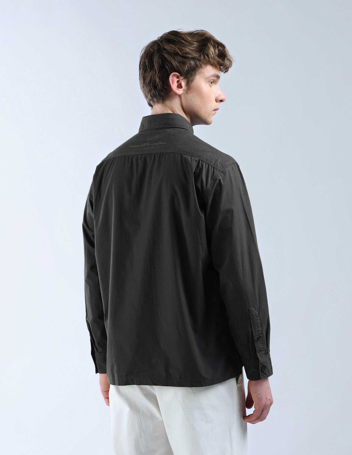 Image of FLYING MACHINE Men Solid Casual Black Shirt