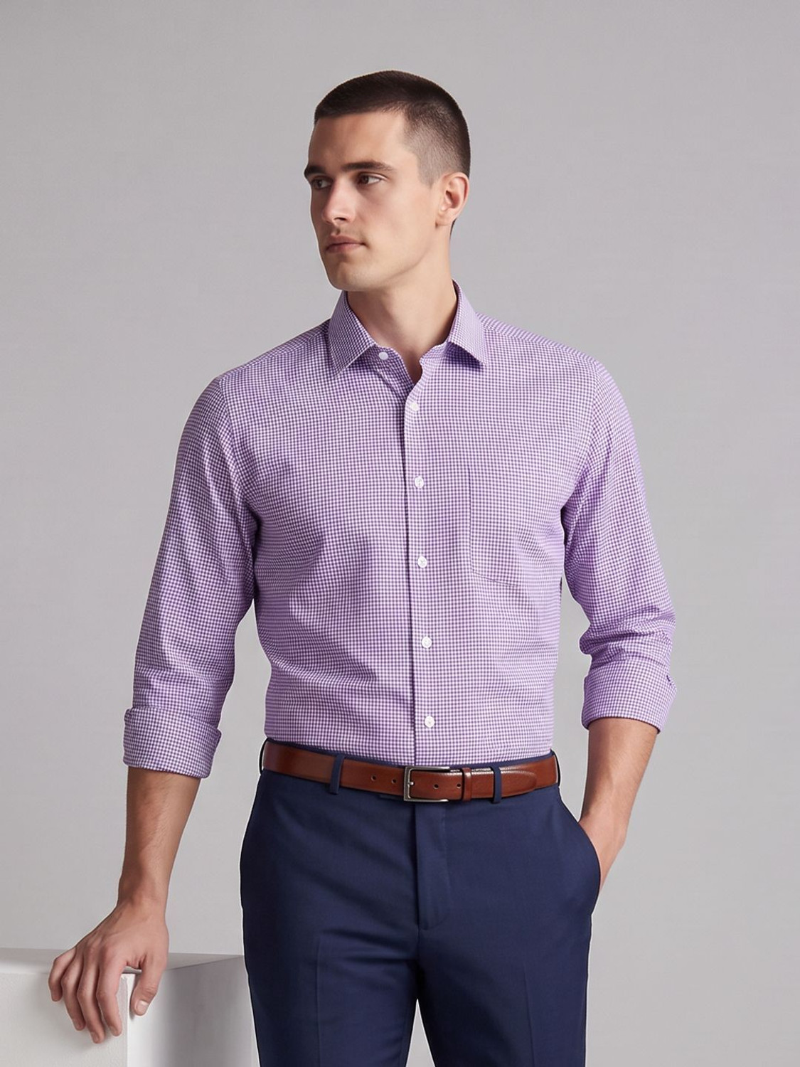 Image of VAN HEUSEN Men Slim Fit Checkered Formal Shirt