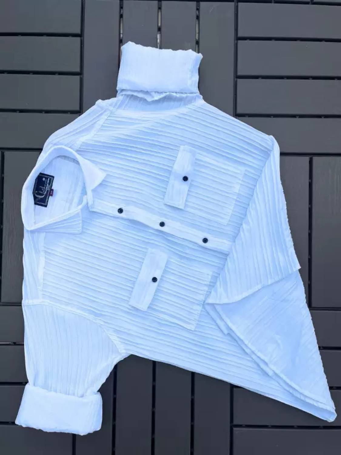 TyrellFashion Men Regular Fit Striped Casual Shirt