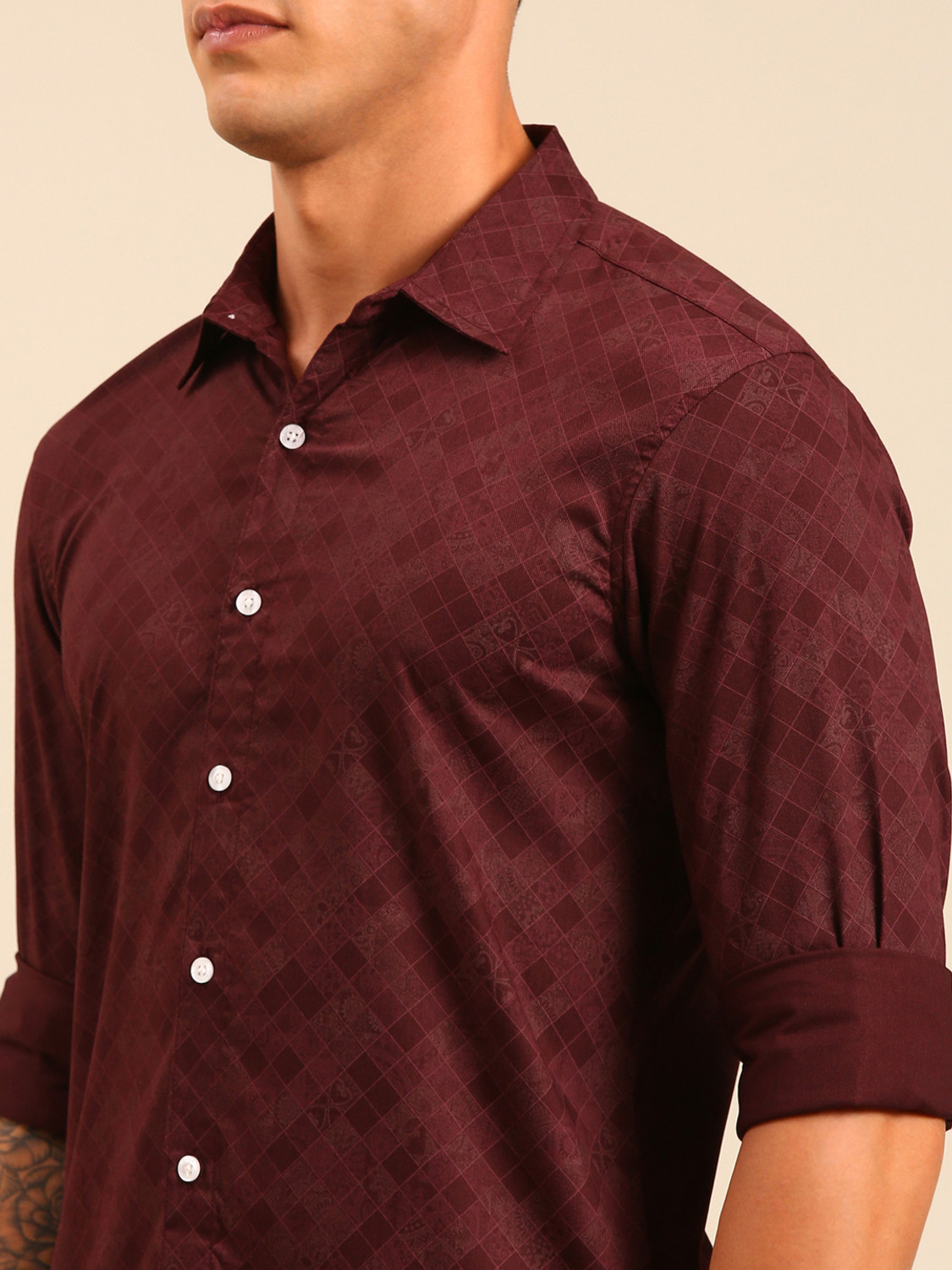 Image of JOVEN Men Printed Casual Maroon Shirt