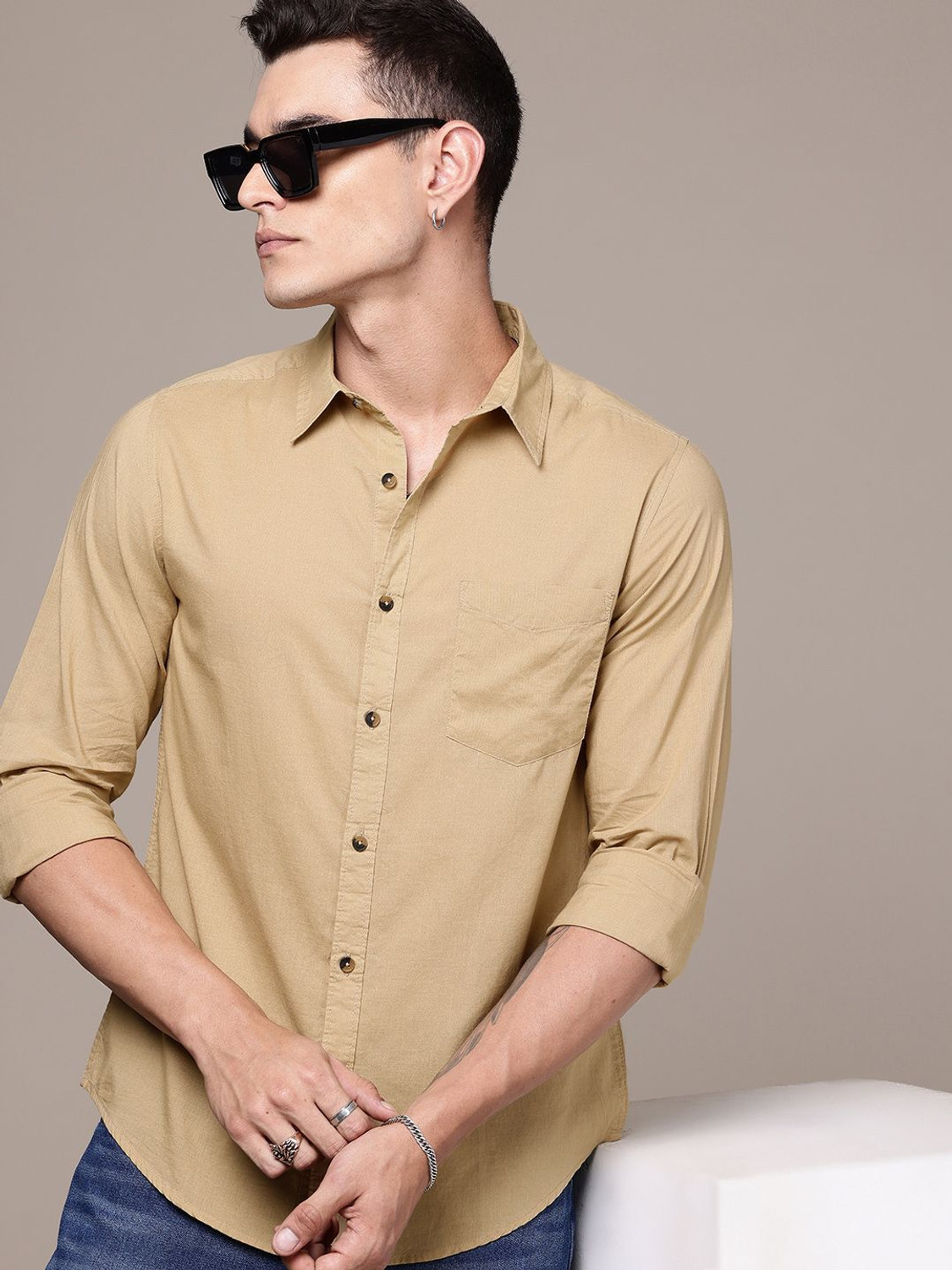Image of Roadster Men Solid Casual Brown Shirt