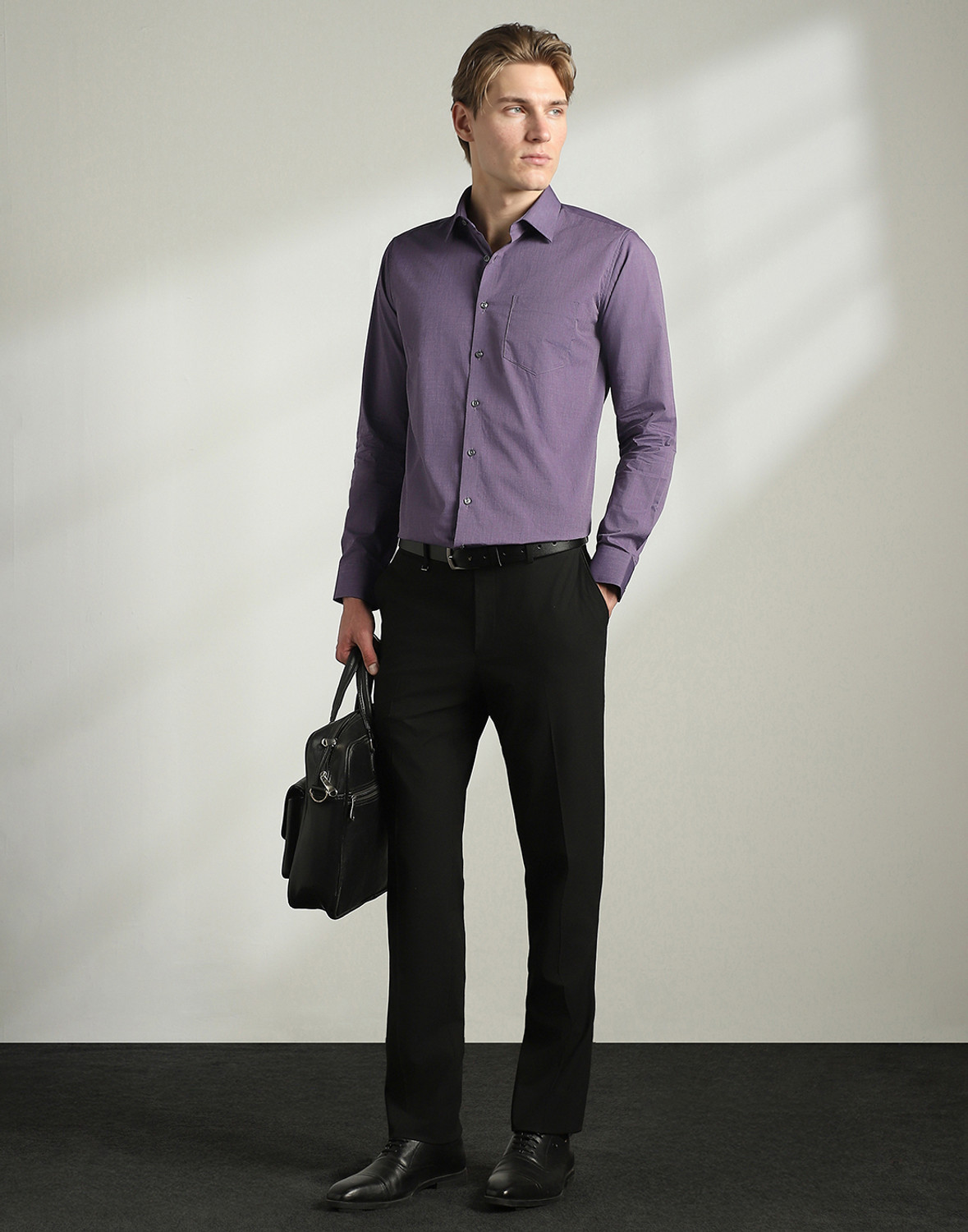 Image of VAN HEUSEN Men Solid Formal Purple Shirt