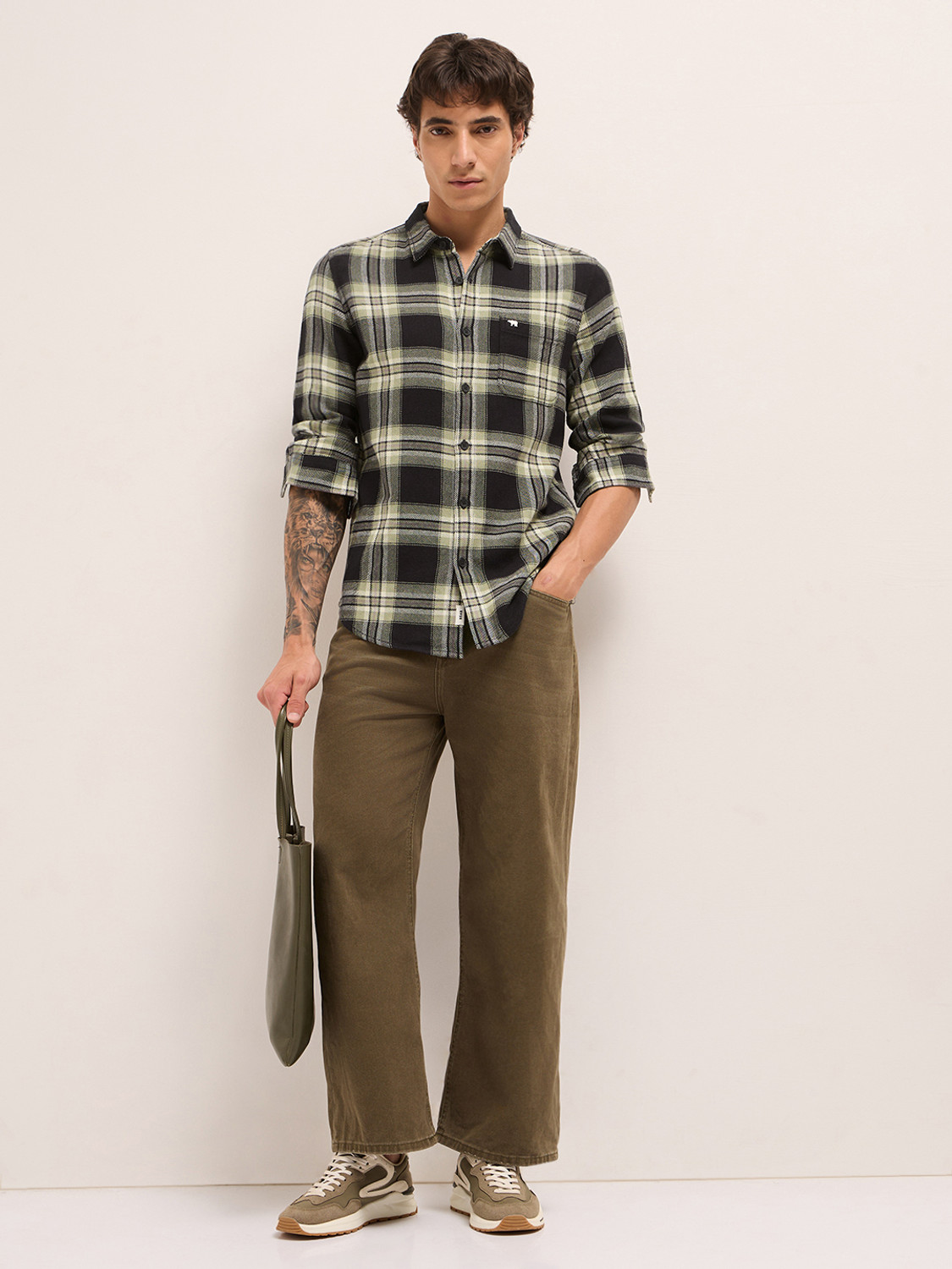 Image of THE BEAR HOUSE Men Checkered Casual Black Shirt