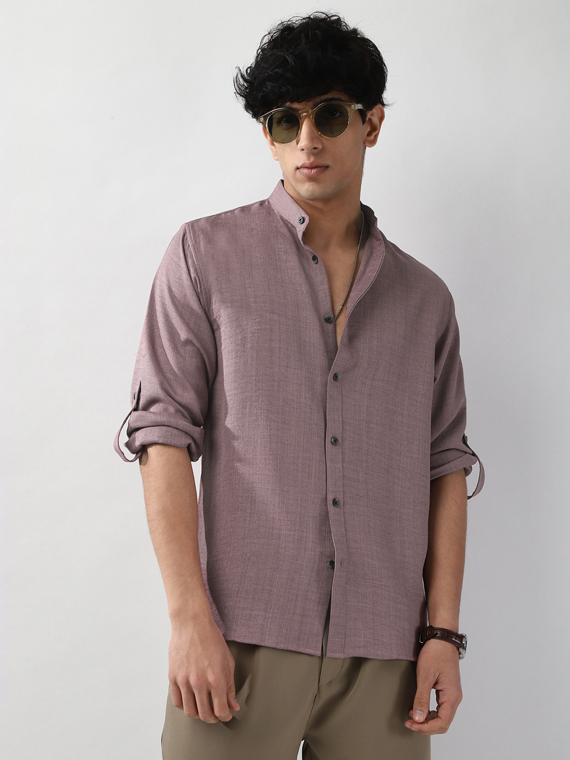 Image of Urbano Fashion Men Solid Casual Purple Shirt
