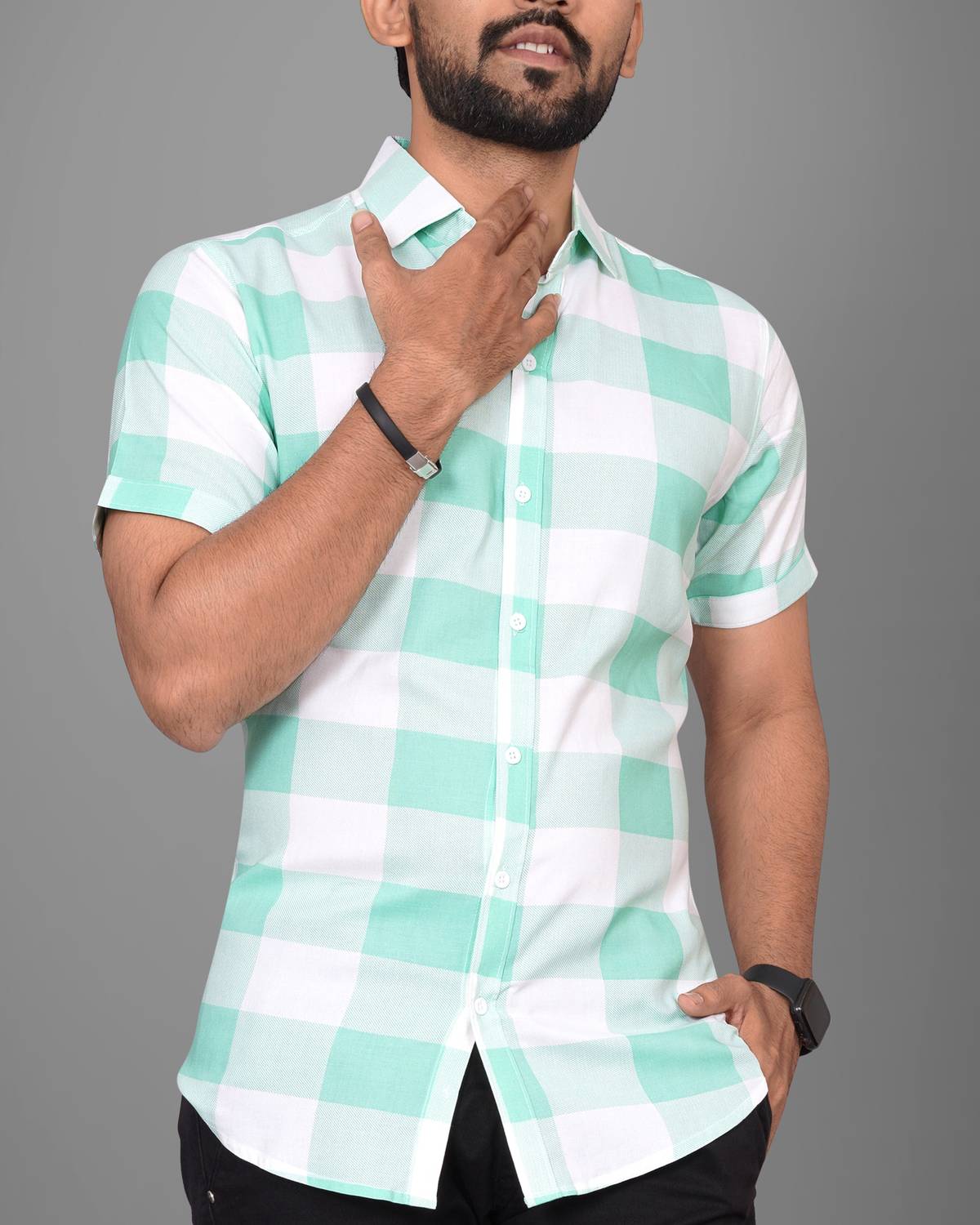 METRONAUT Men Regular Fit Checkered Spread Collar Casual Shirt
