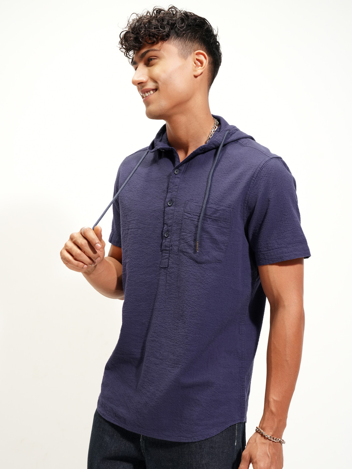 Image of HIGHLANDER Men Solid Casual Purple Shirt