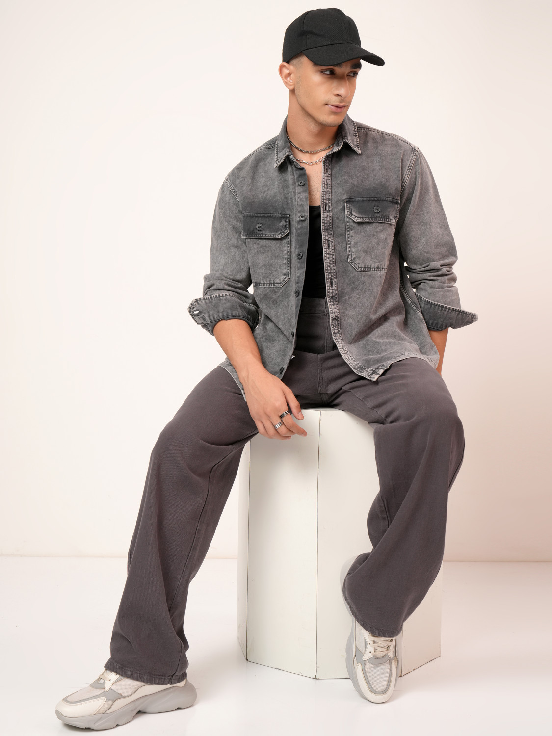 Image of HIGHLANDER Men Solid Casual Grey Shirt