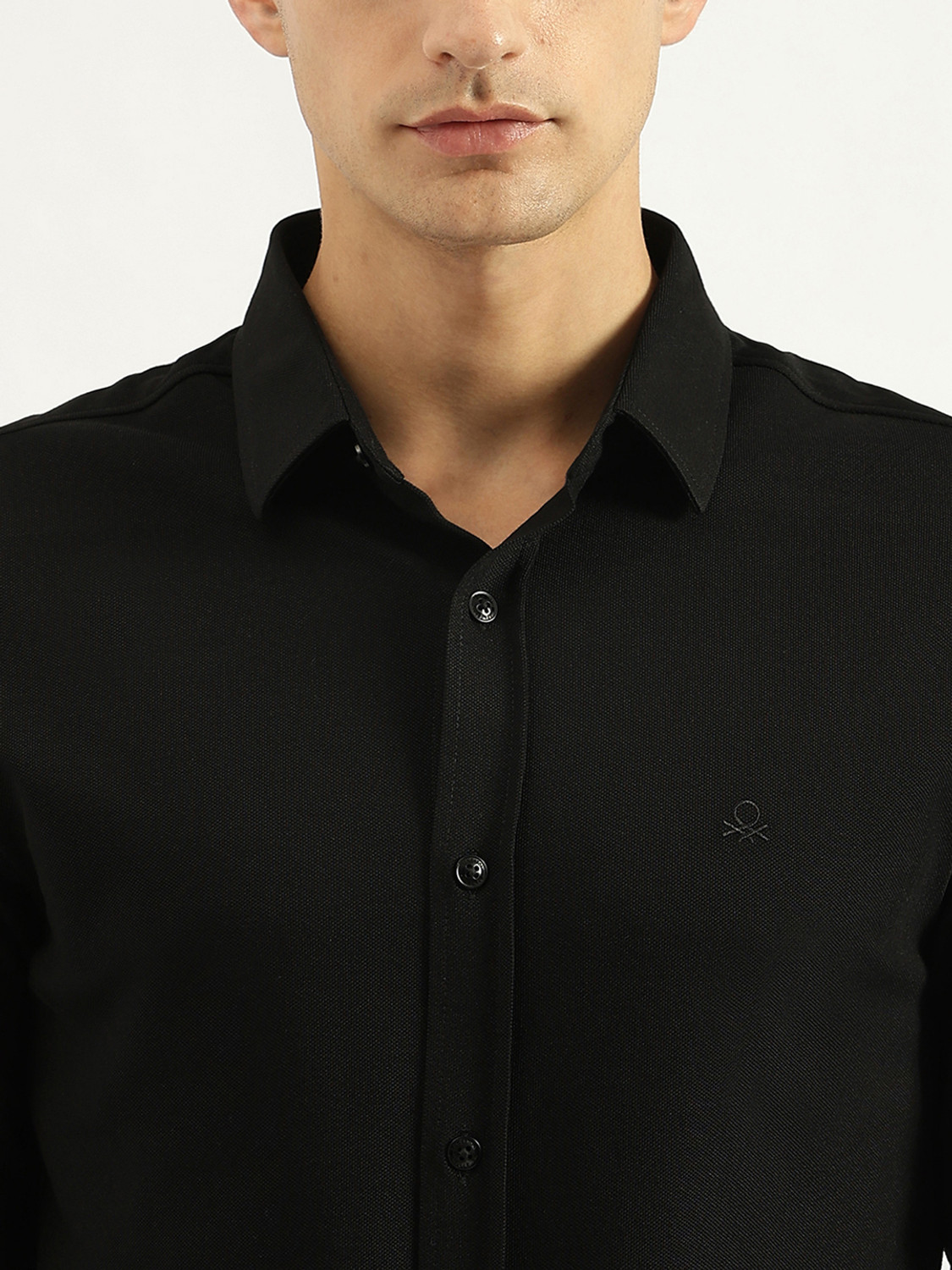Image of United Colors of Benetton Men Solid Casual Black Shirt
