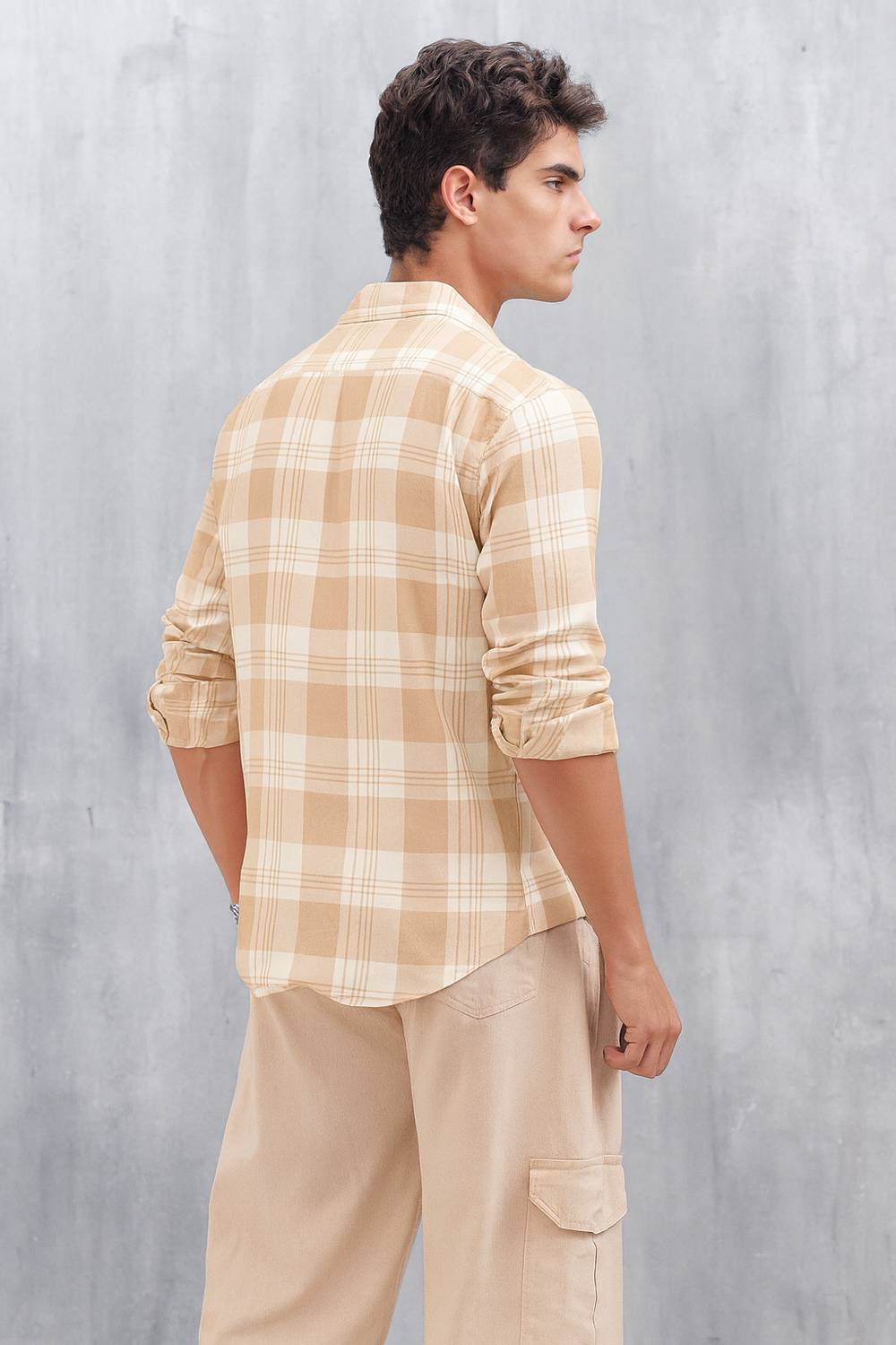 SHIRTZONE Men Beige Checkered Shirt - Image 2