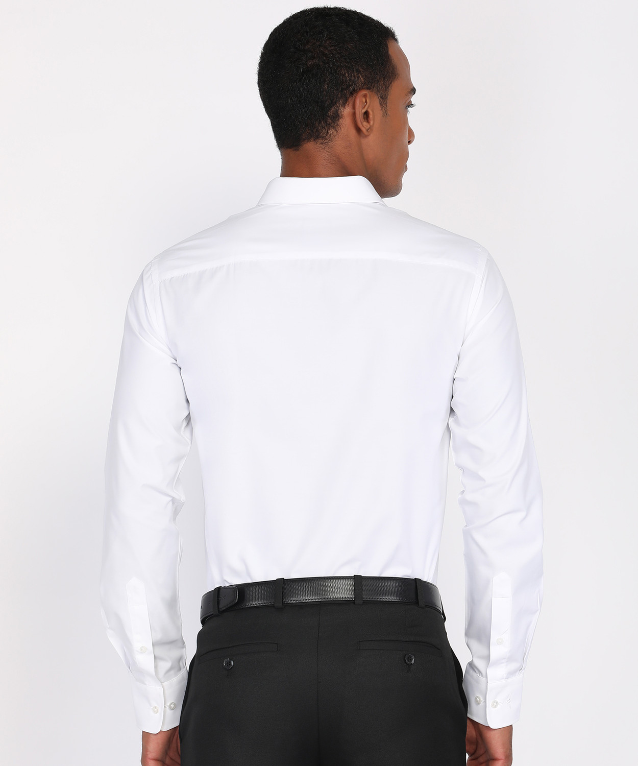 Image of PARK AVENUE Men Solid Formal White Shirt