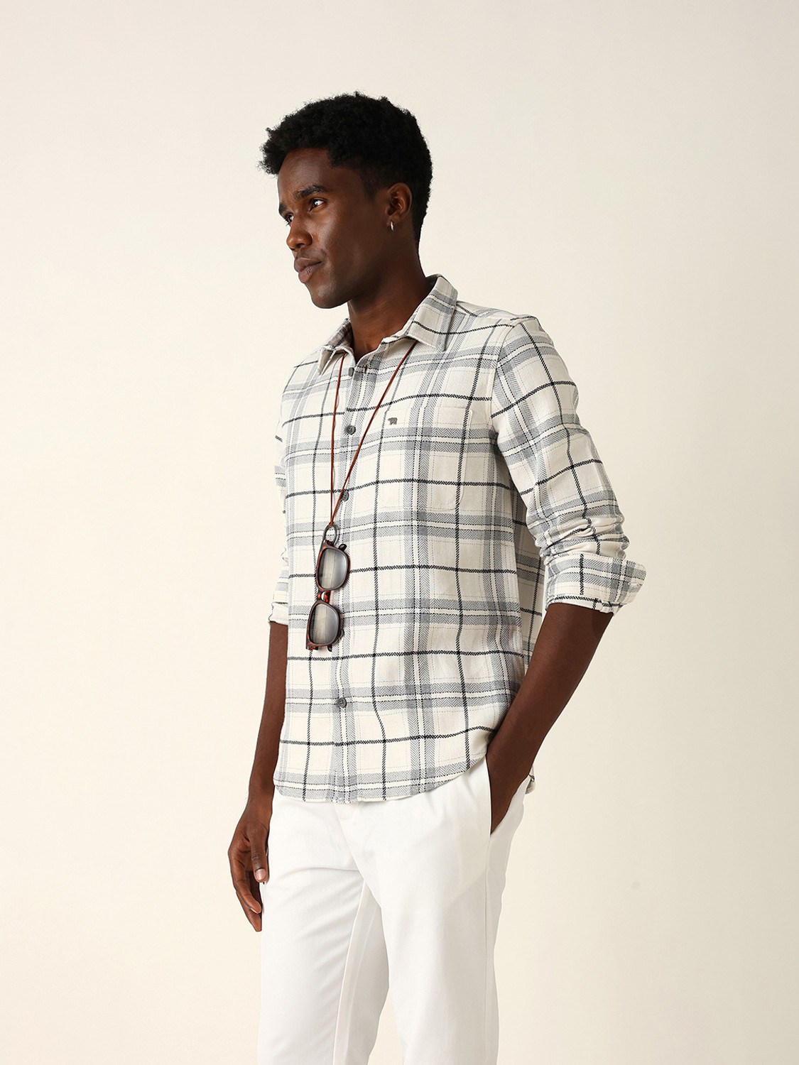 Image of THE BEAR HOUSE Men Checkered Casual White Shirt