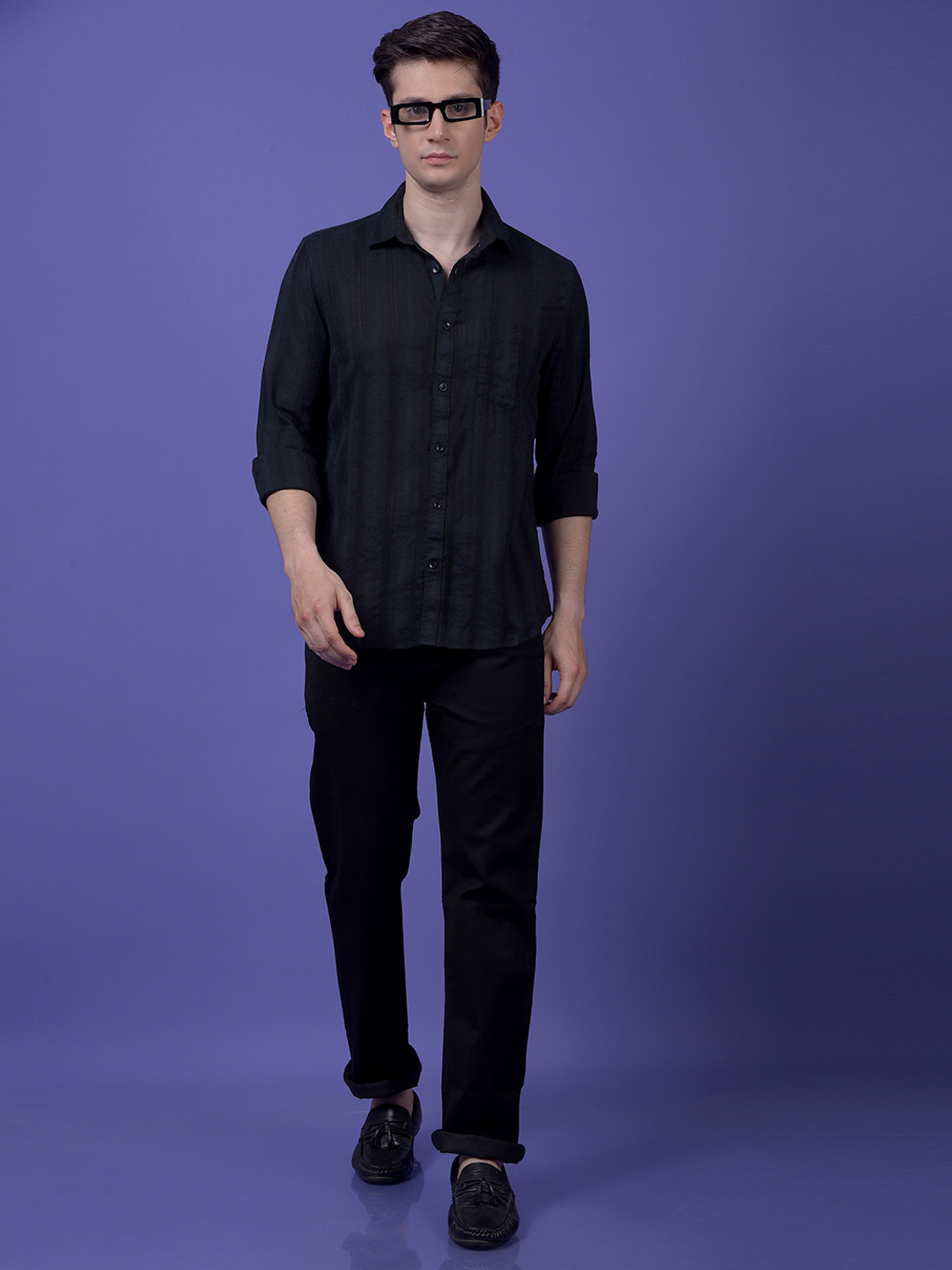 Image of CRIMSOUNE CLUB Men Self Design Casual Black Shirt
