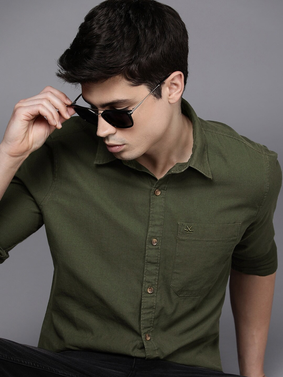 Image of WROGN Men Solid Casual Dark Green Shirt