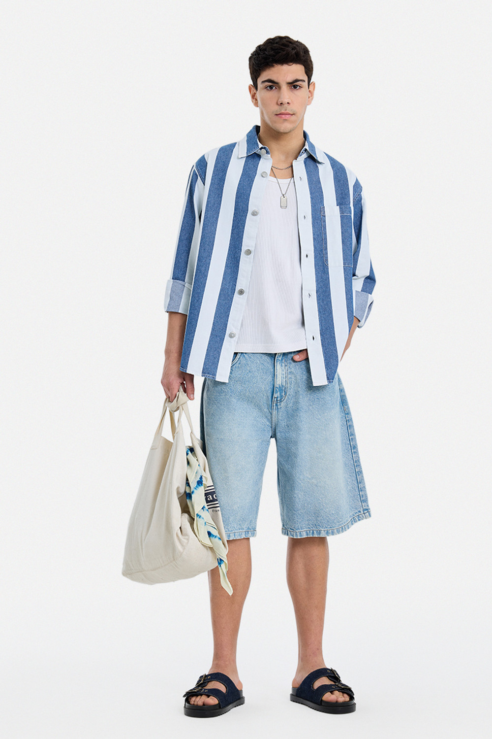 Image of Snitch Men Relaxed Fit Striped Spread Collar Casual Shirt