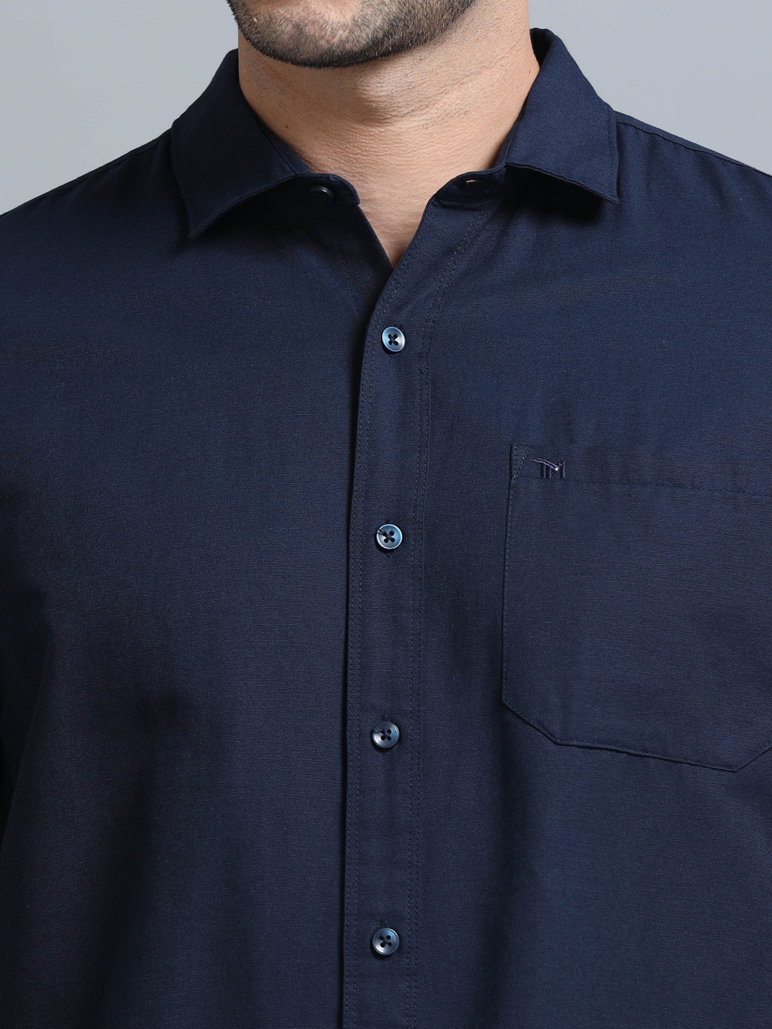 Image of Tom Mackler Men Solid Casual Dark Blue Shirt