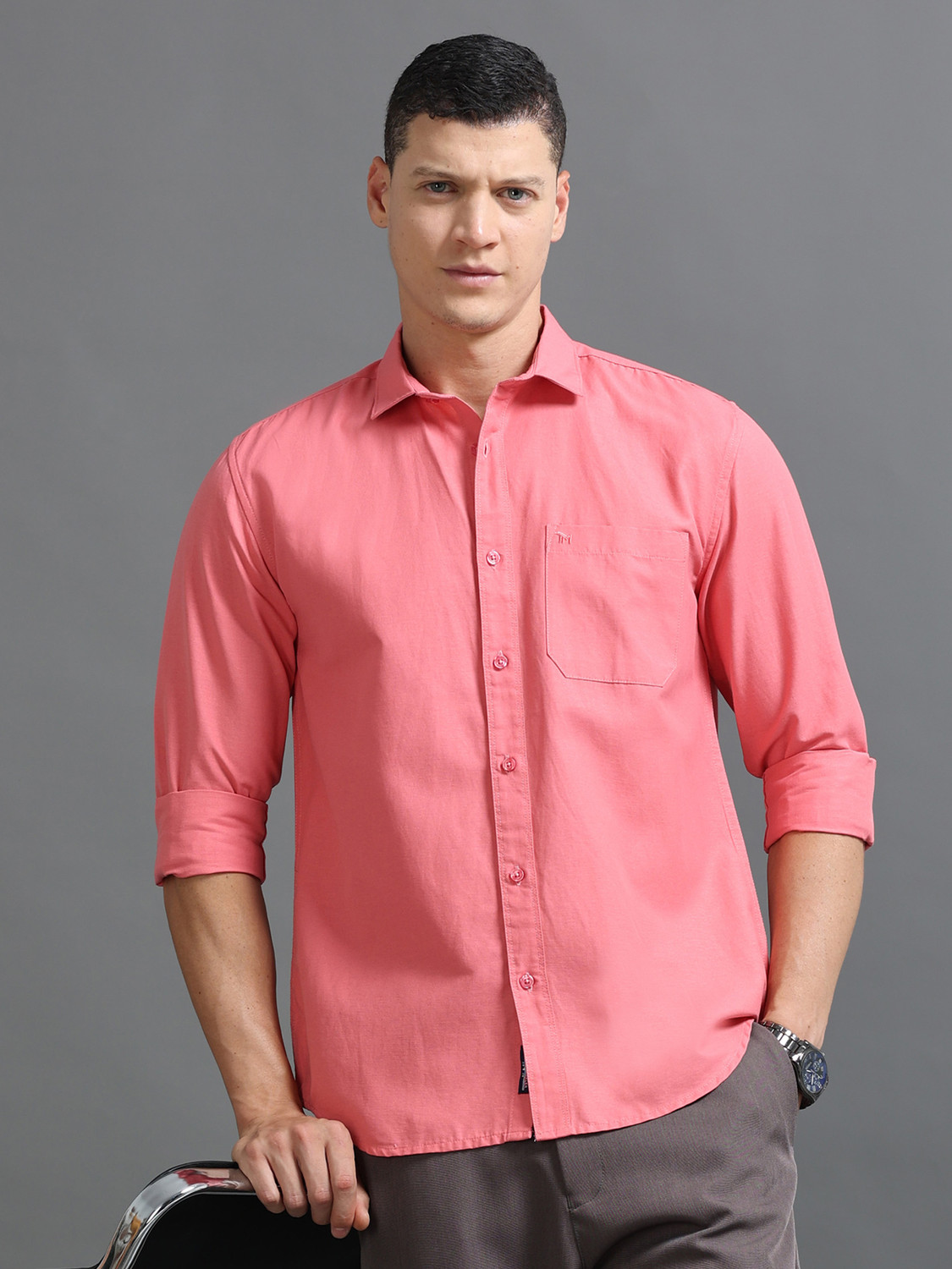Image of Tom Mackler Men Solid Casual Pink Shirt