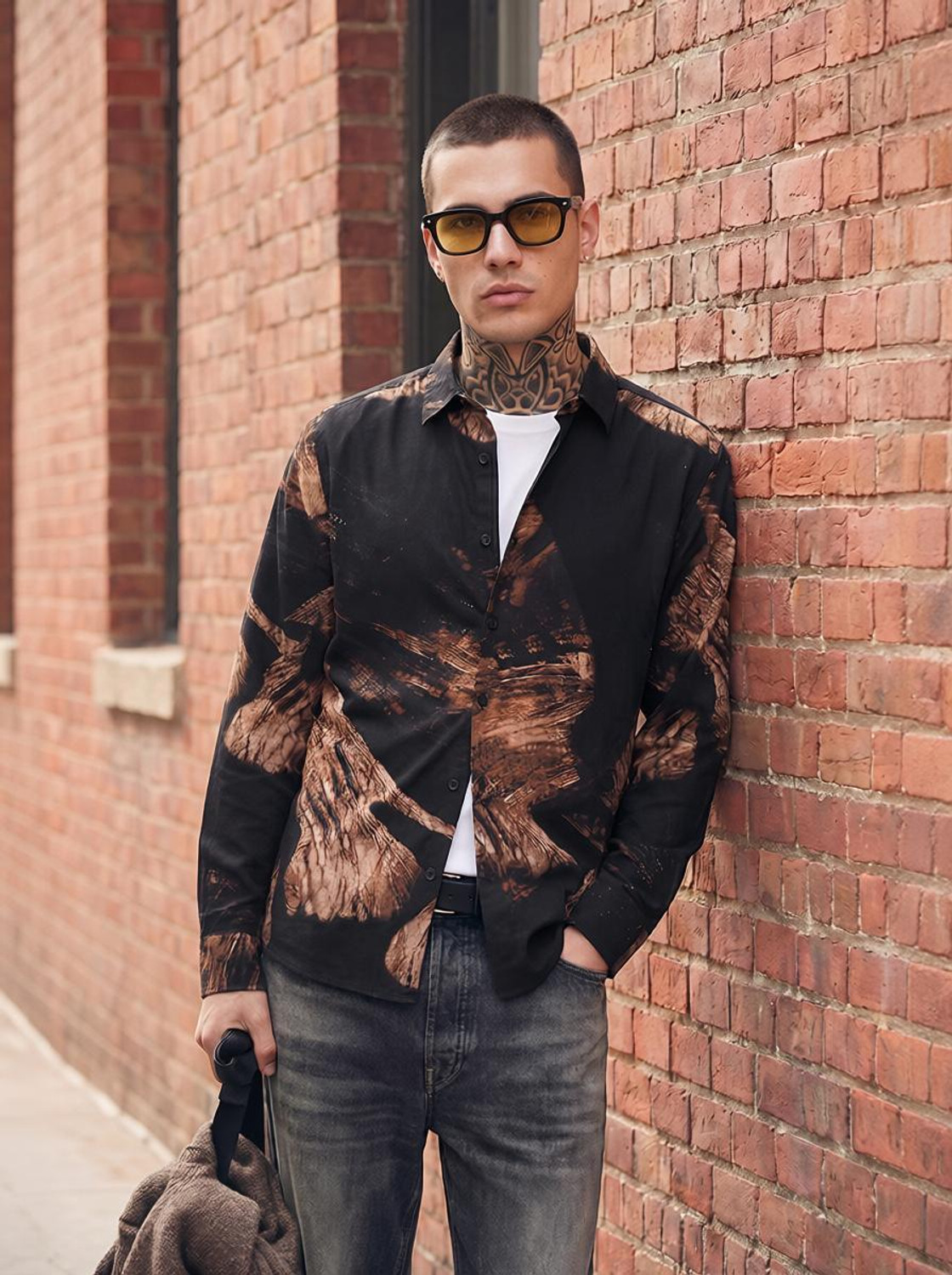 Image of Snitch Men Slim Fit Printed Spread Collar Casual Shirt