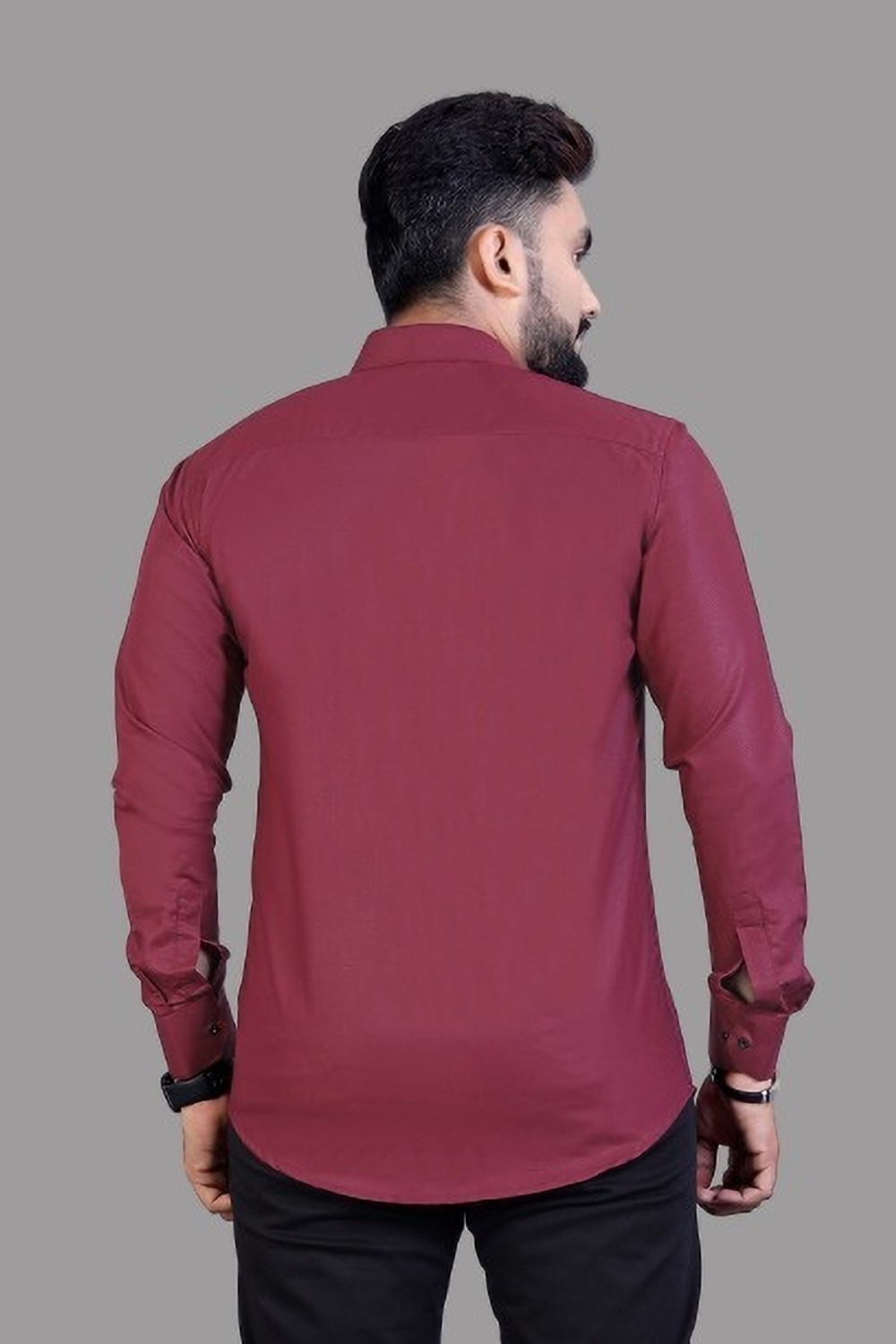 Image of Mansi F Studio Men Solid Casual Maroon Shirt