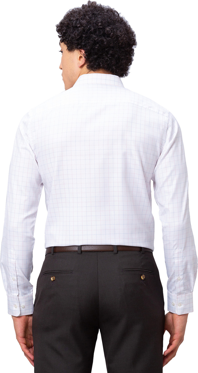 Image of PARK AVENUE Men Checkered Formal White Shirt