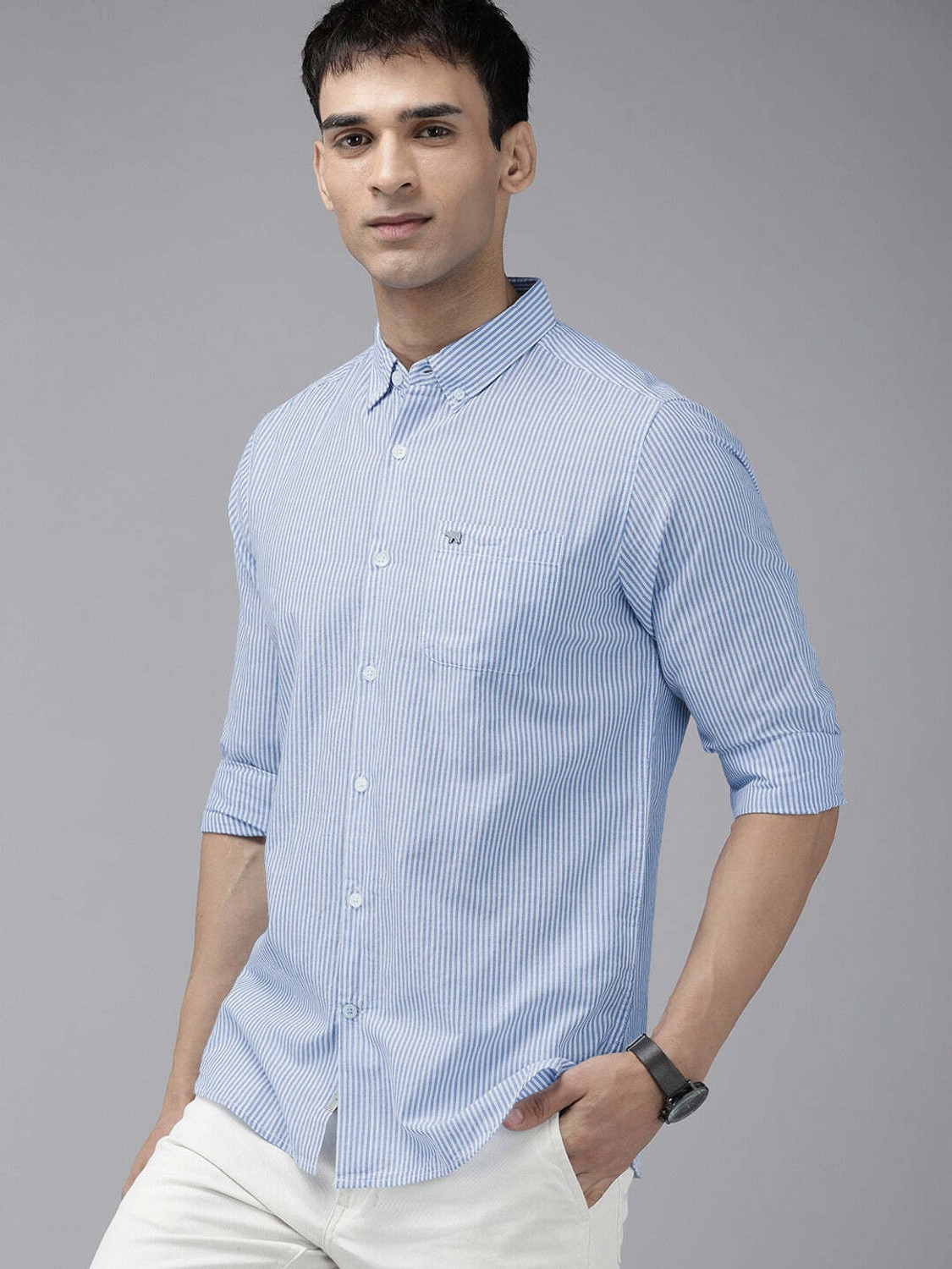 Image of THE BEAR HOUSE Men Striped Casual White, Light Blue Shirt