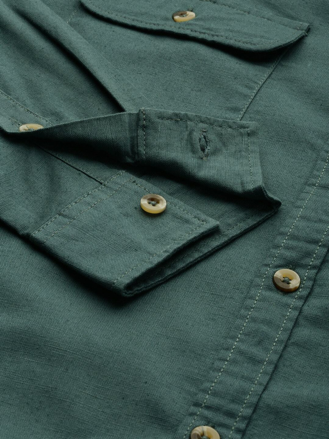 Image of The Indian Garage Co. Men Solid Casual Green Shirt