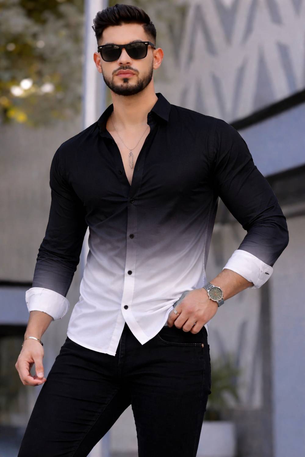 Uiriuy Men Black Color Block Casual Shirt - Image 1