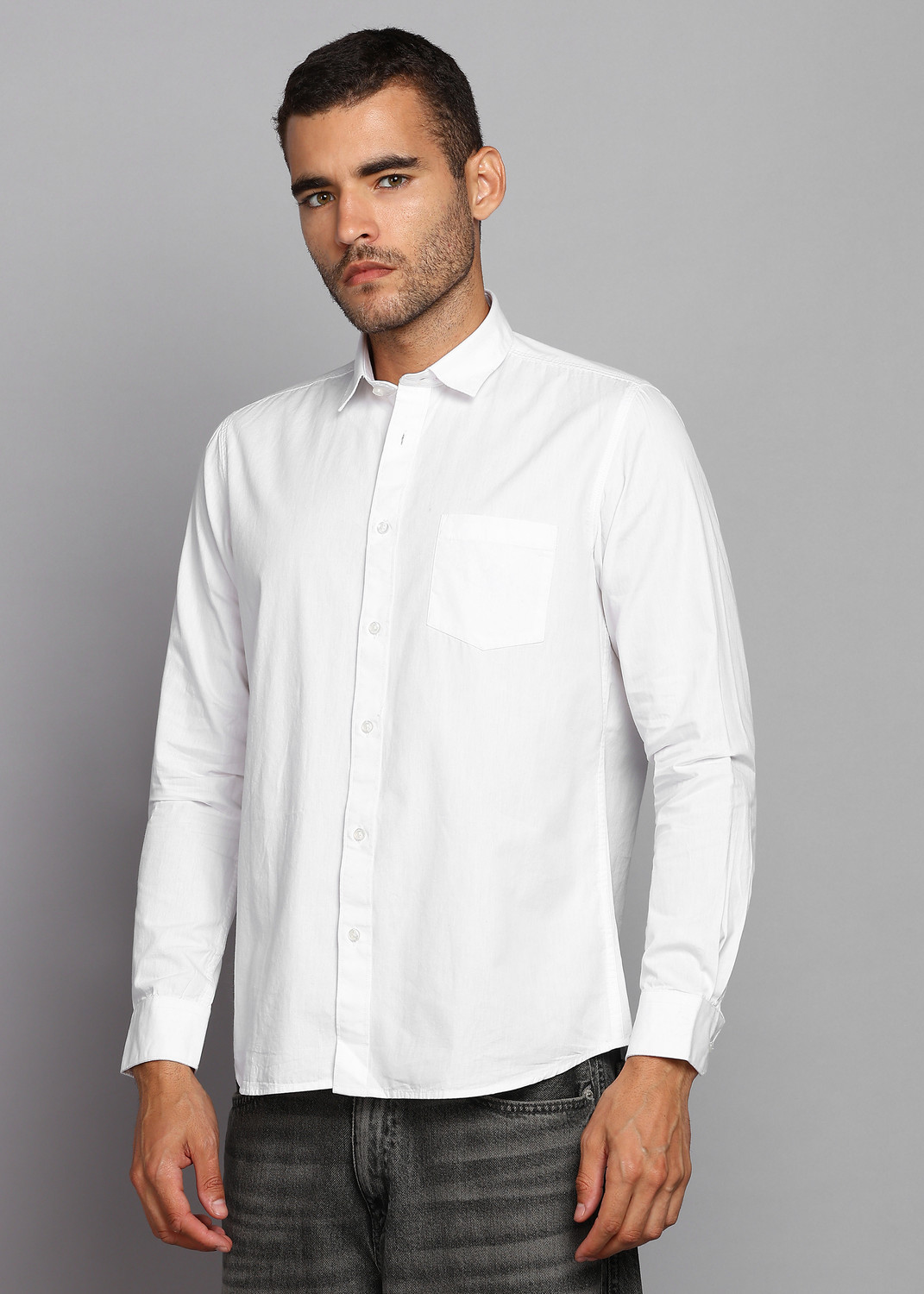 Image of LAWMAN Men Solid Casual White Shirt