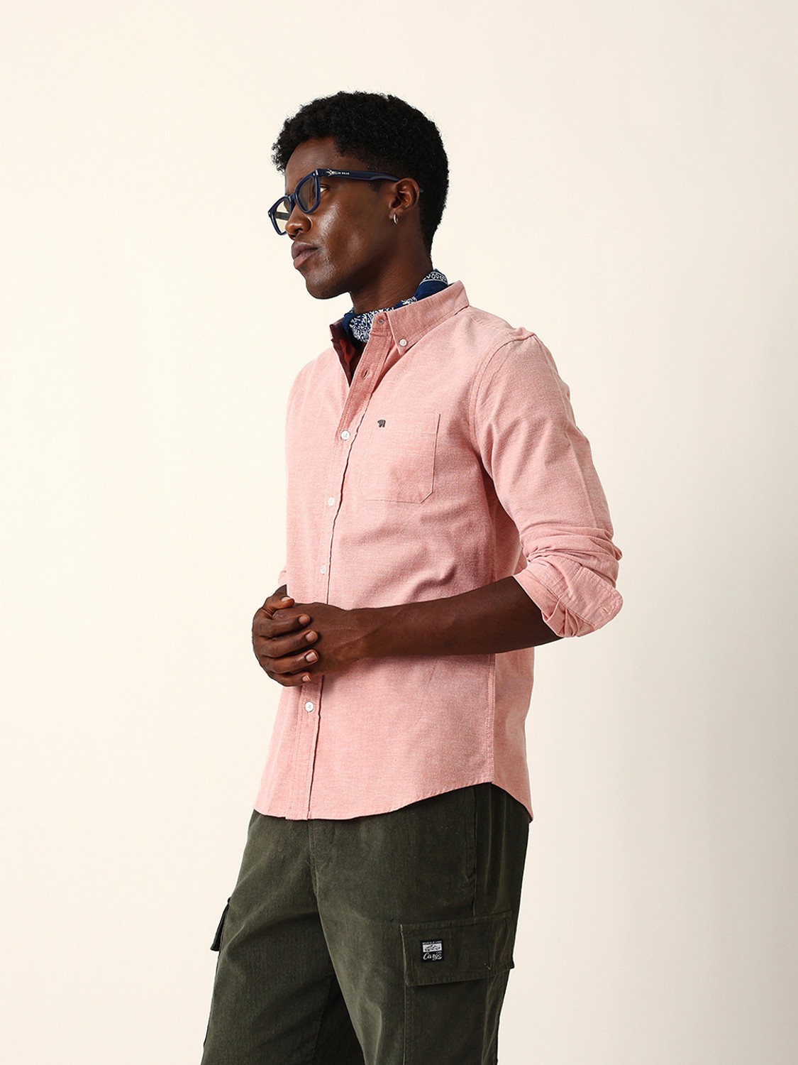 Image of THE BEAR HOUSE Men Solid Casual Pink Shirt