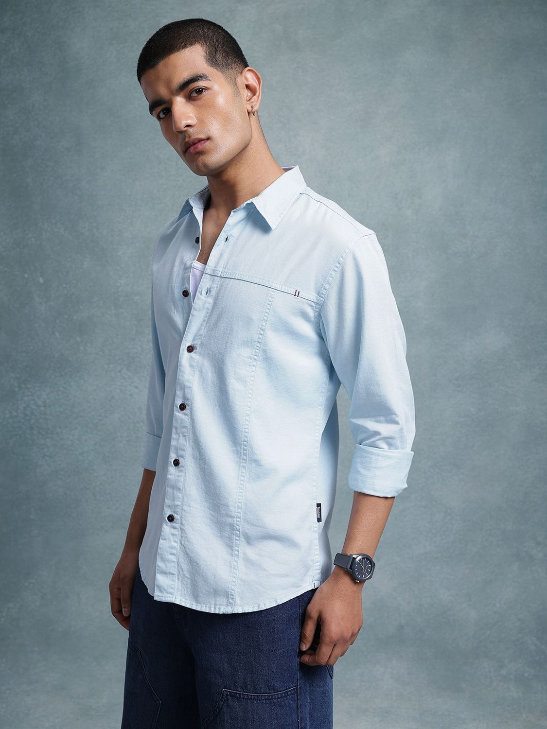 Image of Roadster Men Solid Casual Blue Shirt