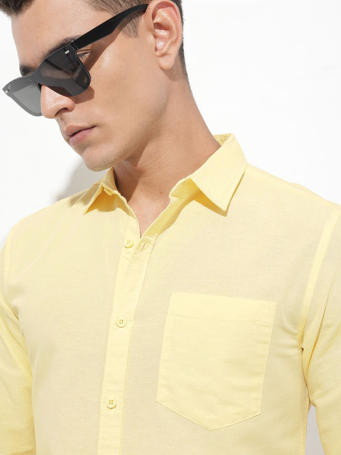 Image of Roadster Men Solid Casual Yellow Shirt